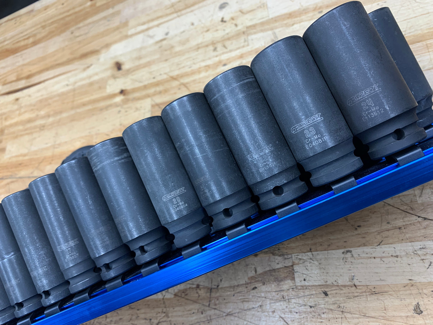 Expert by Mac Tools 1/2” Metric Deep Impact Socket Set 26pc 10-36mm With Tray E041639