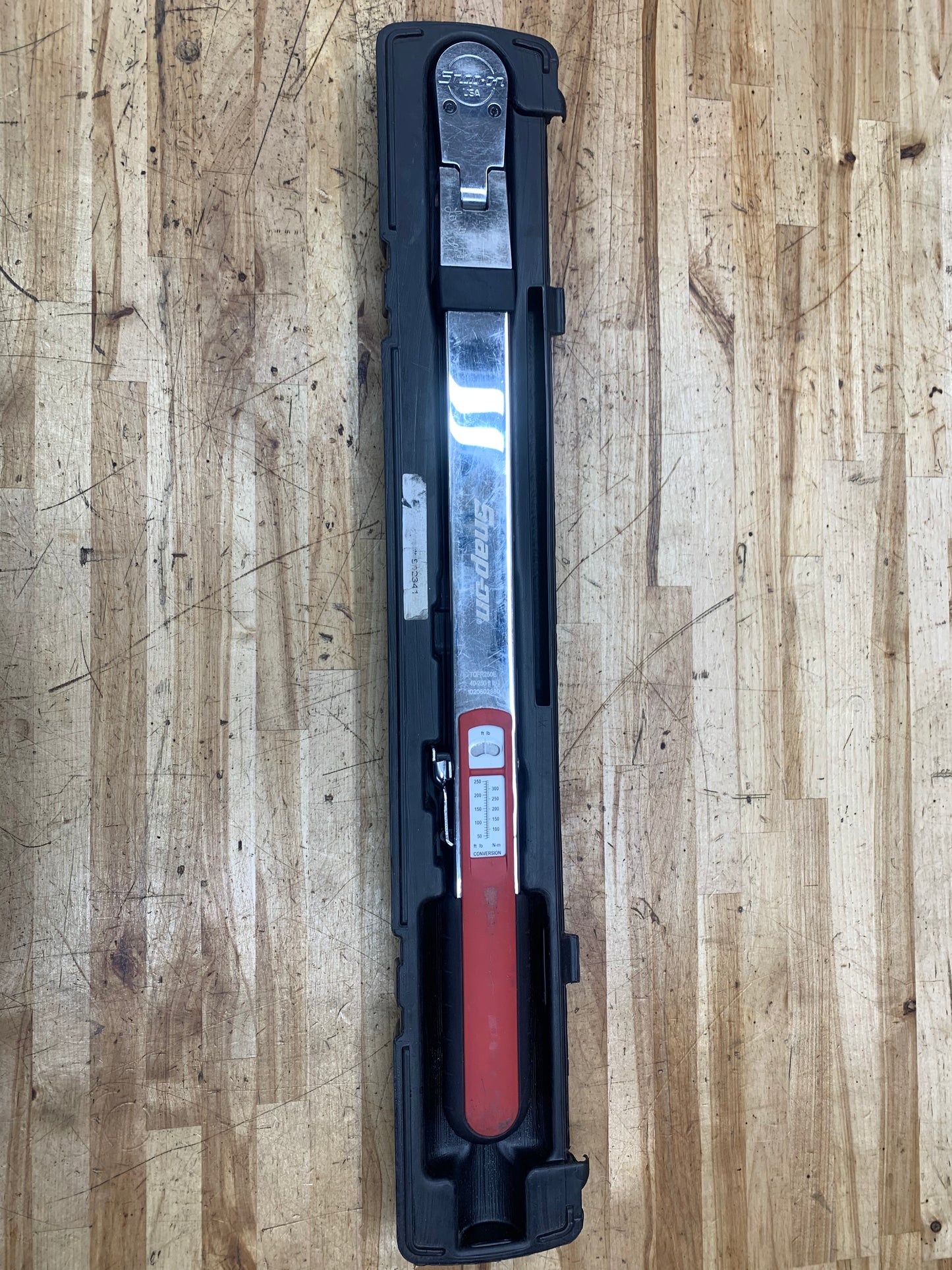 Snap On 1/2" Torque Wrench 40-250 it Ib USA TQFR250E