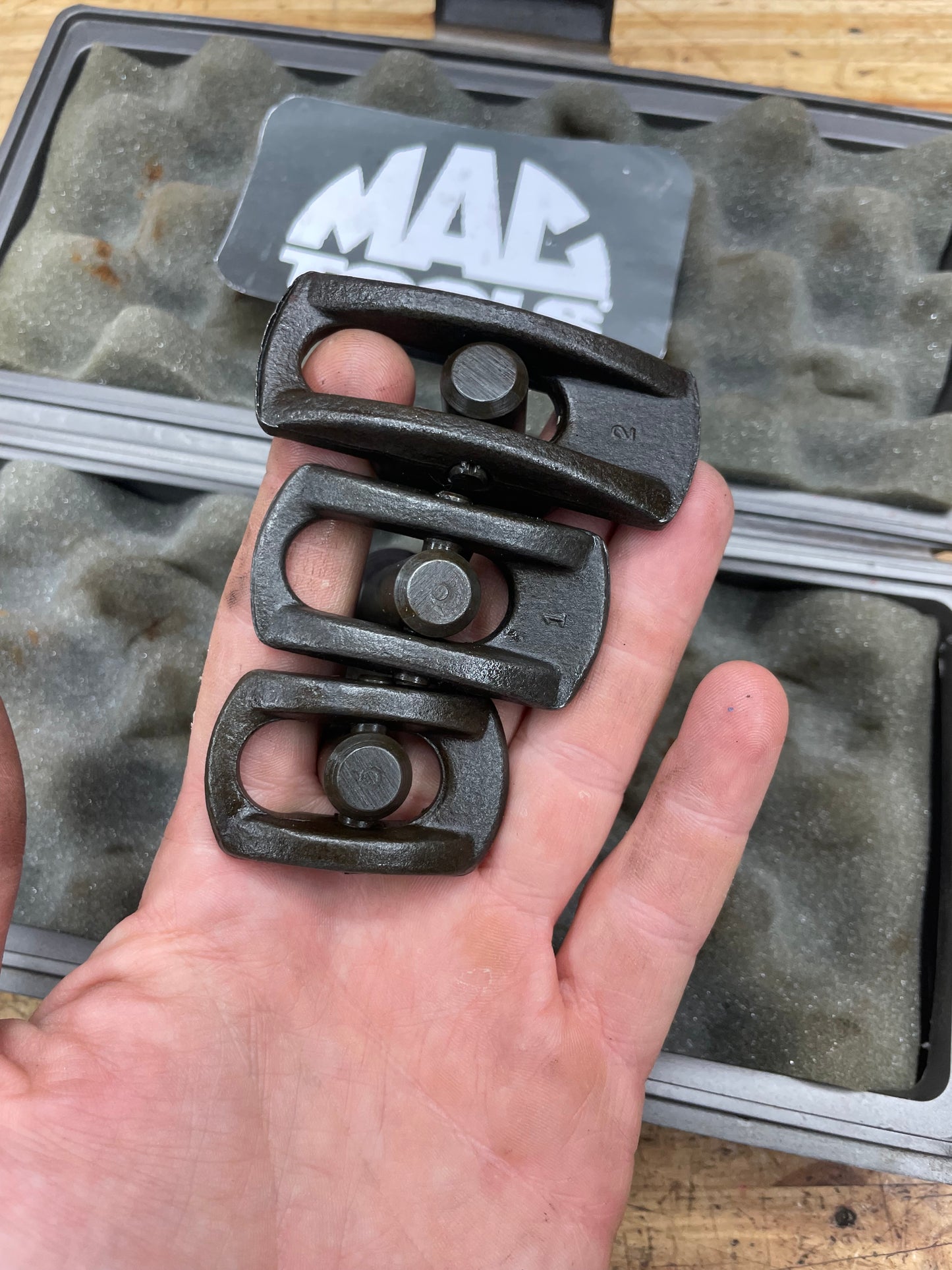 Mac Tools Rear Axle Bearing Puller Set USA PRAB7494