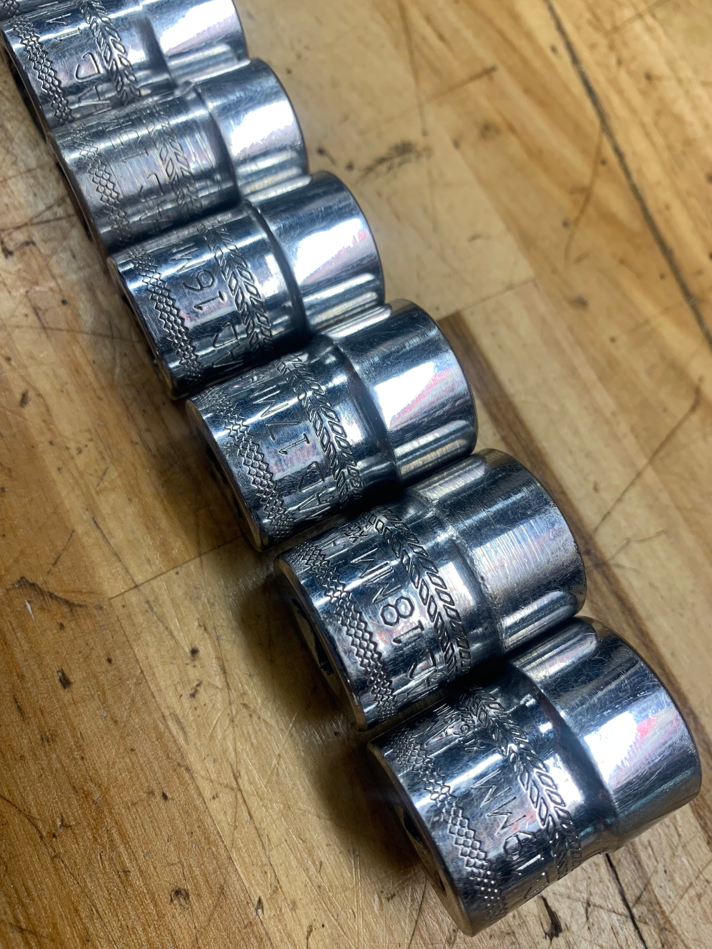 Mac Tools 3/8 Metric Shallow Socket Set 10pc  6pt