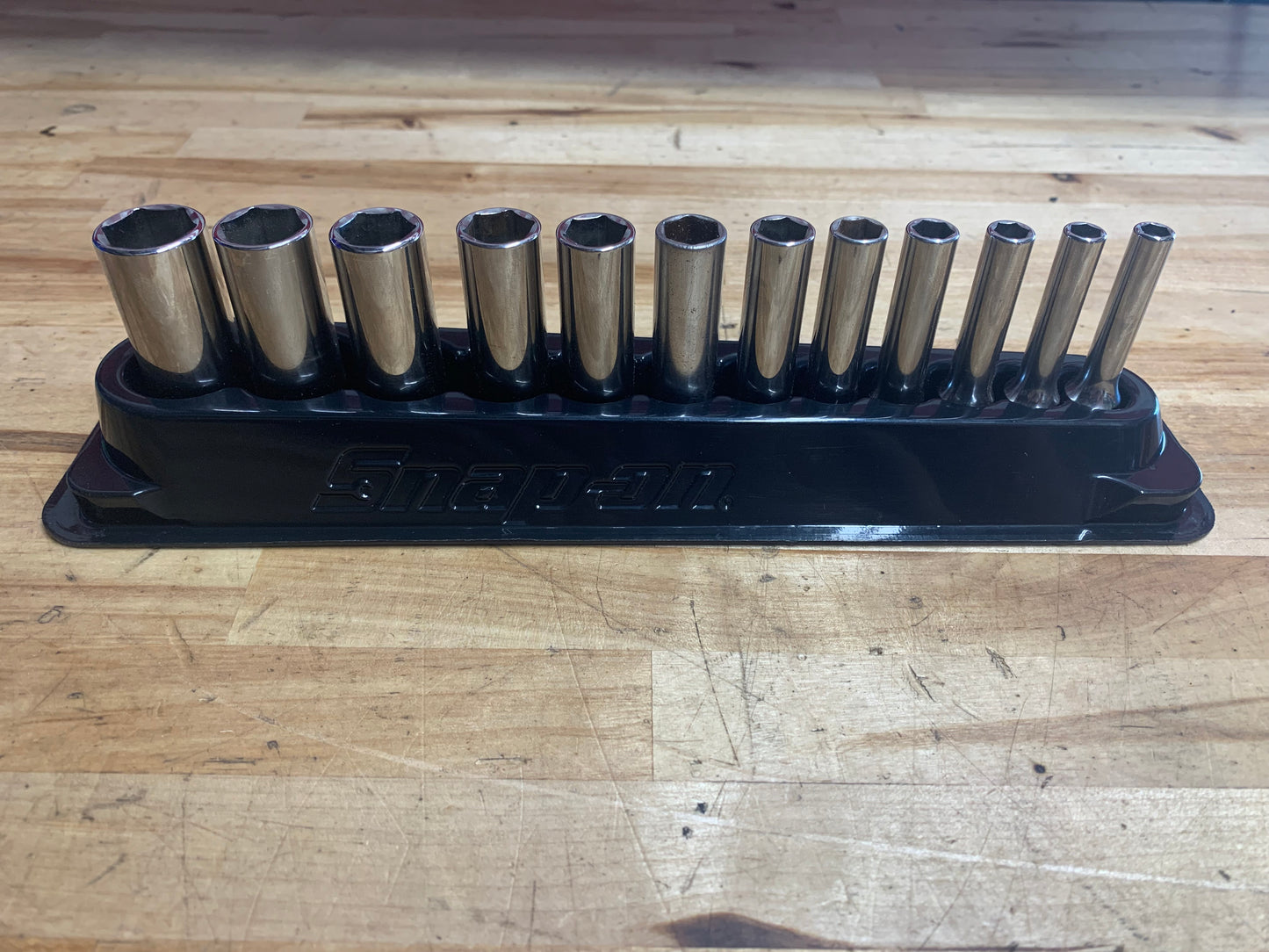 Snap On 1/4" Deep Metric Socket Set.  111STMMDY
