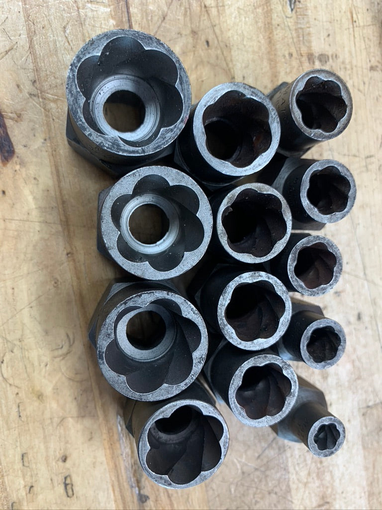 Matco bolt extractor set 13pc. MBX13