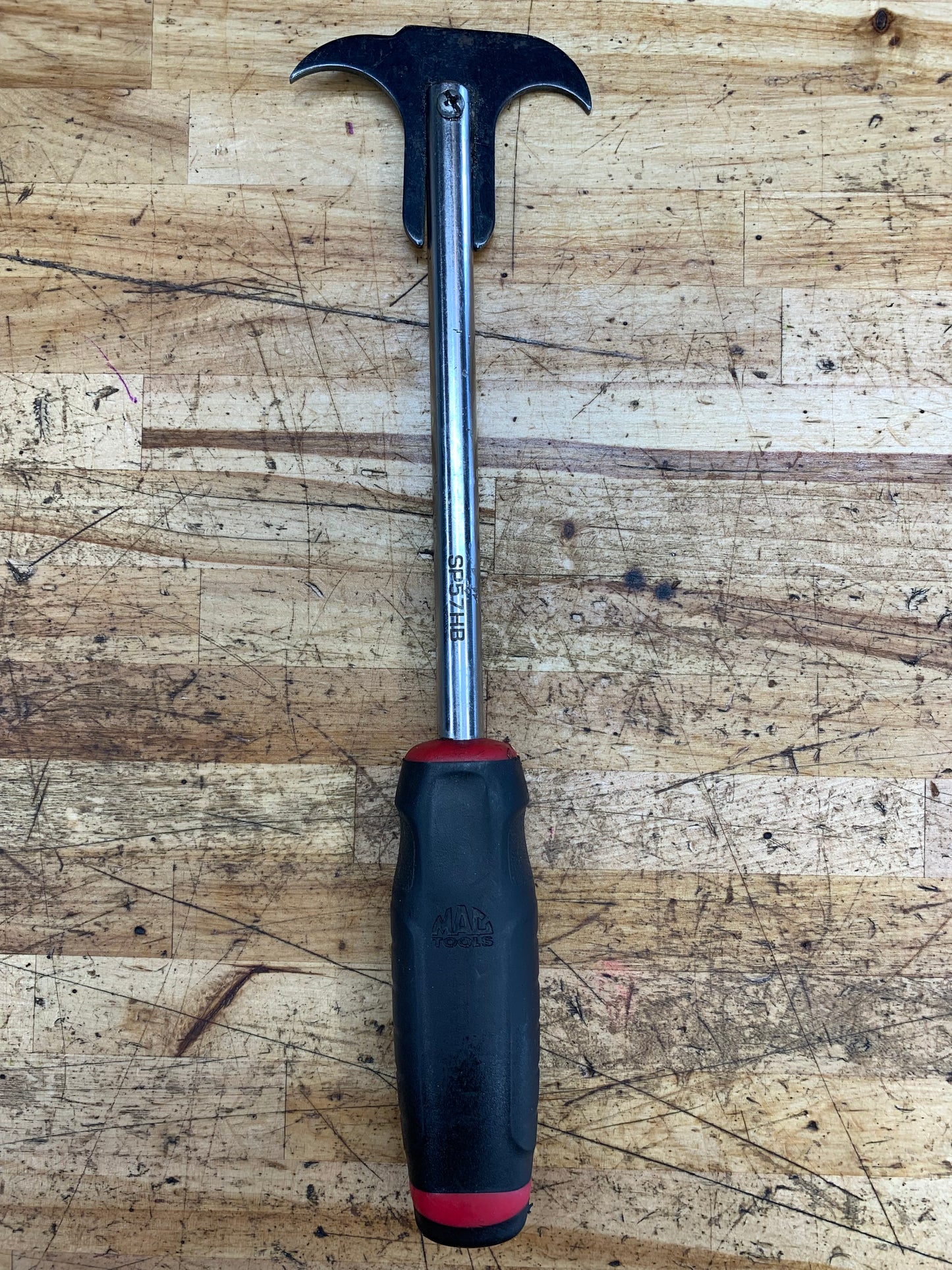 Mac Tools Oil/Grease Seal Removal Prybar SP57HB