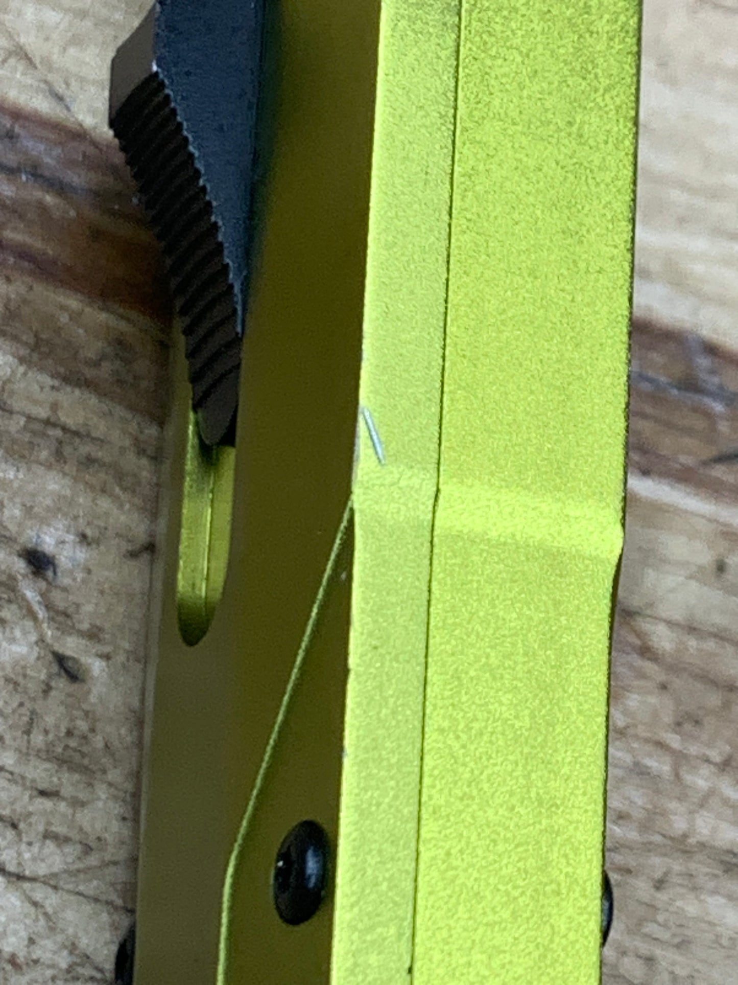 Snap On OTF Hiviz Yellow Retractable Clip Removal Trim Panel Tool BRAND NEW PBFT60HV