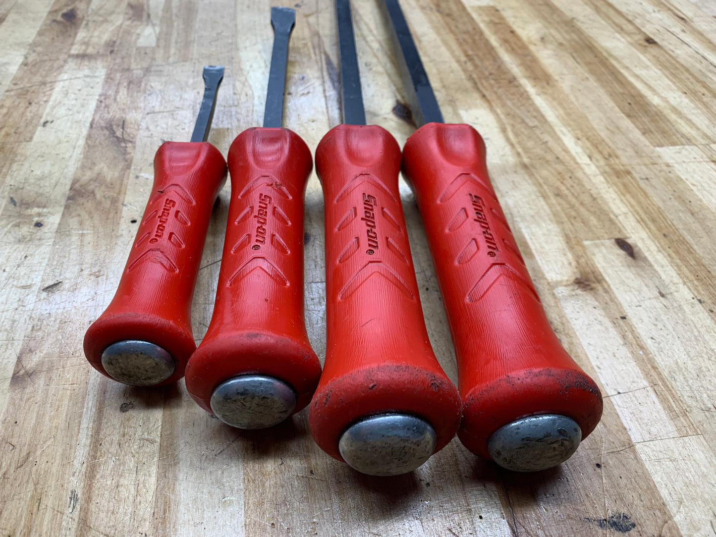 Snap On Striking Prybar 4pc SPBS704AR USA