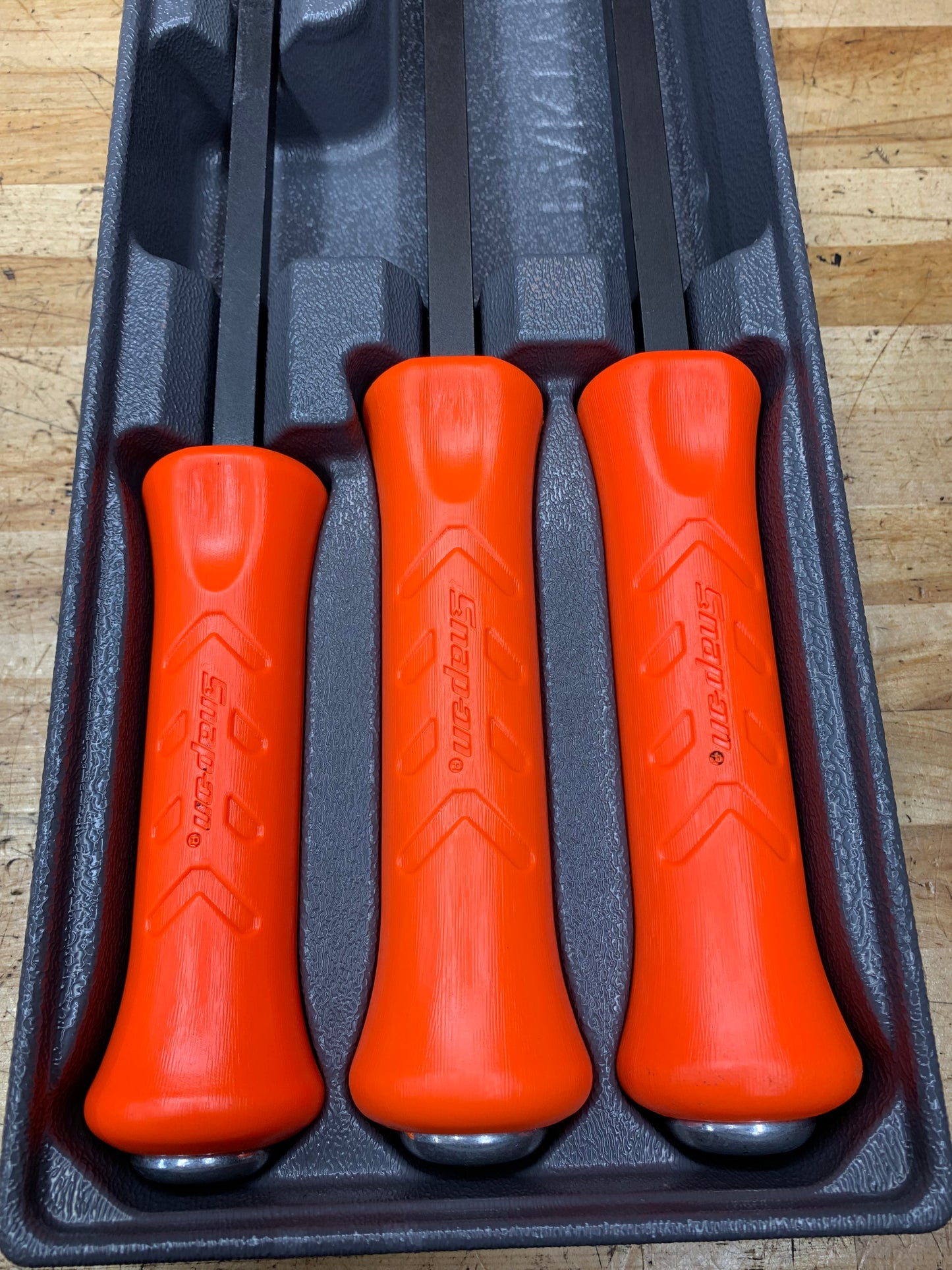 Snap On Orange Striking Prybar 4pc Set USA SBPS704AO