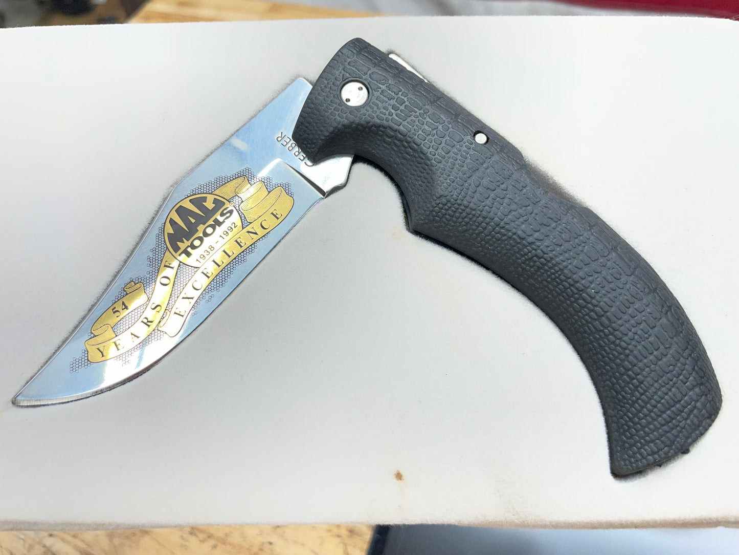 Vintage Gerber Mac Tools 54th Anniversary Commemorative Pocket Knife 1938-1992 Limited Edition #685/3500 w/ Case USA