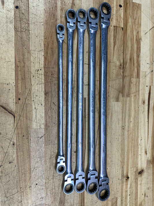 Matco XL Metric Flex Head Ratcheting Wrench Set 5pc. SRFBXLM52TA