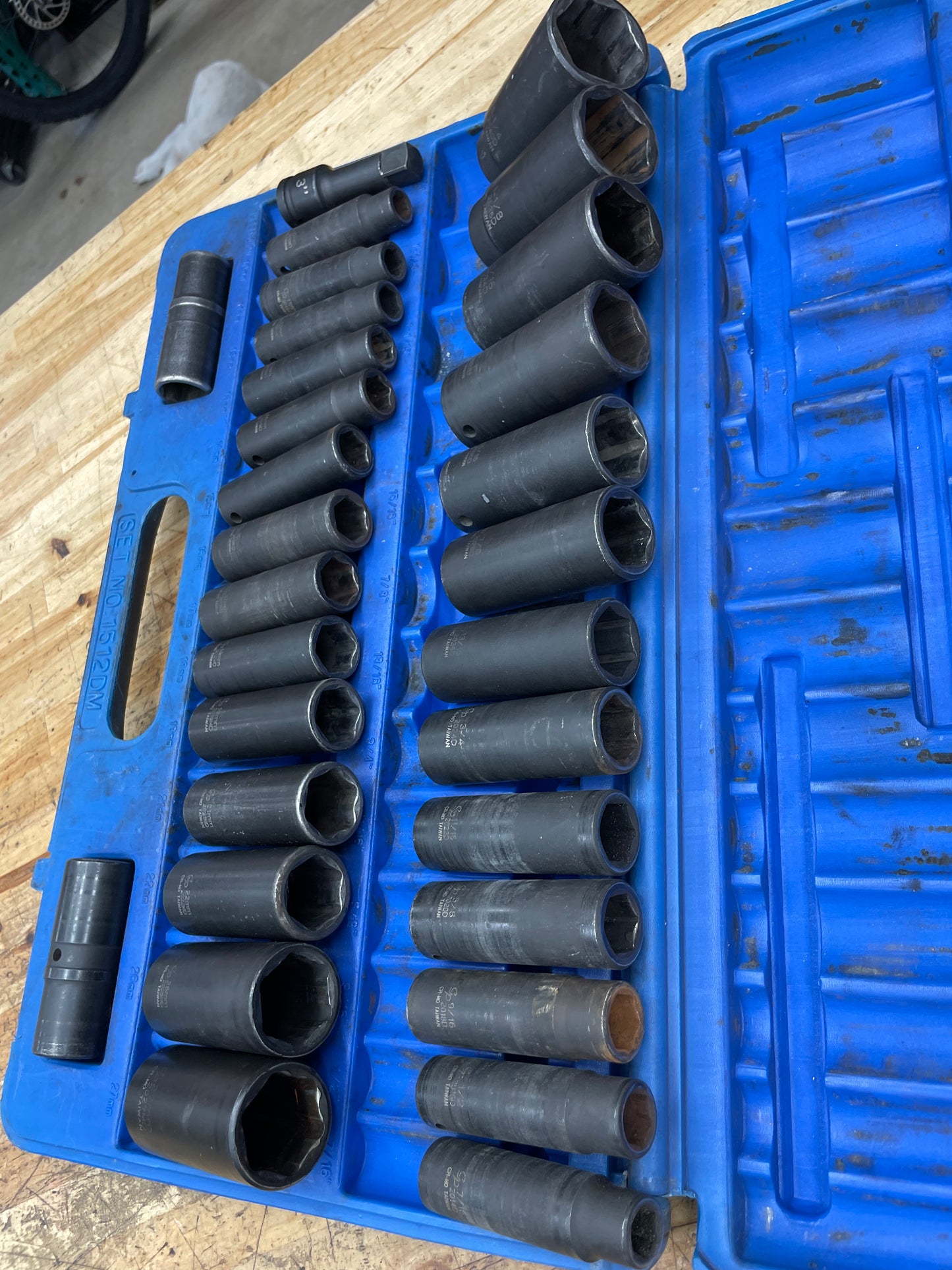 GP 1/2” Metric/SAE Deep Impact Socket Sets Grey Pneumatic 1512DM