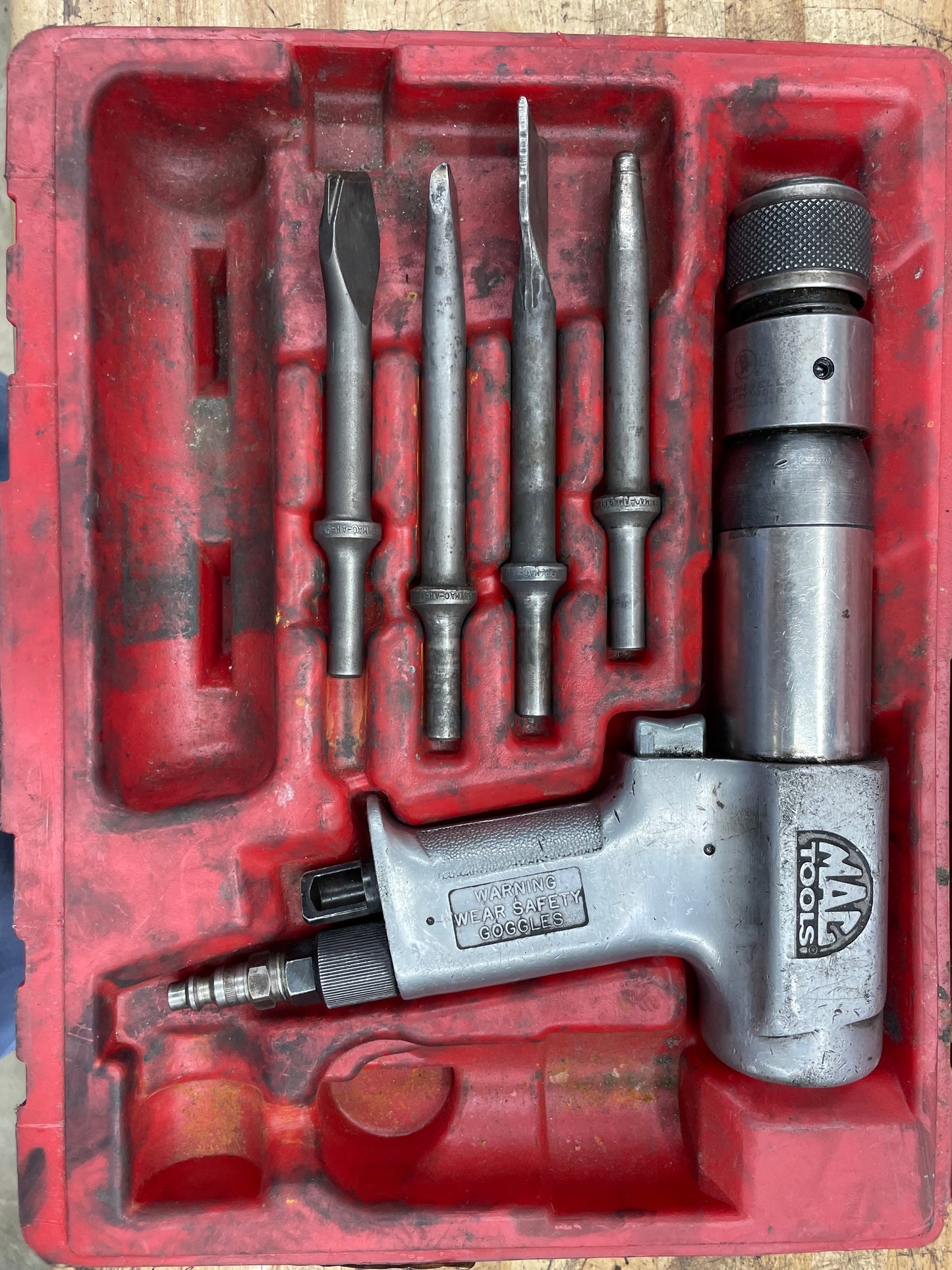 Mac Tools Medium Barrel Air Hammer Kit AH650K