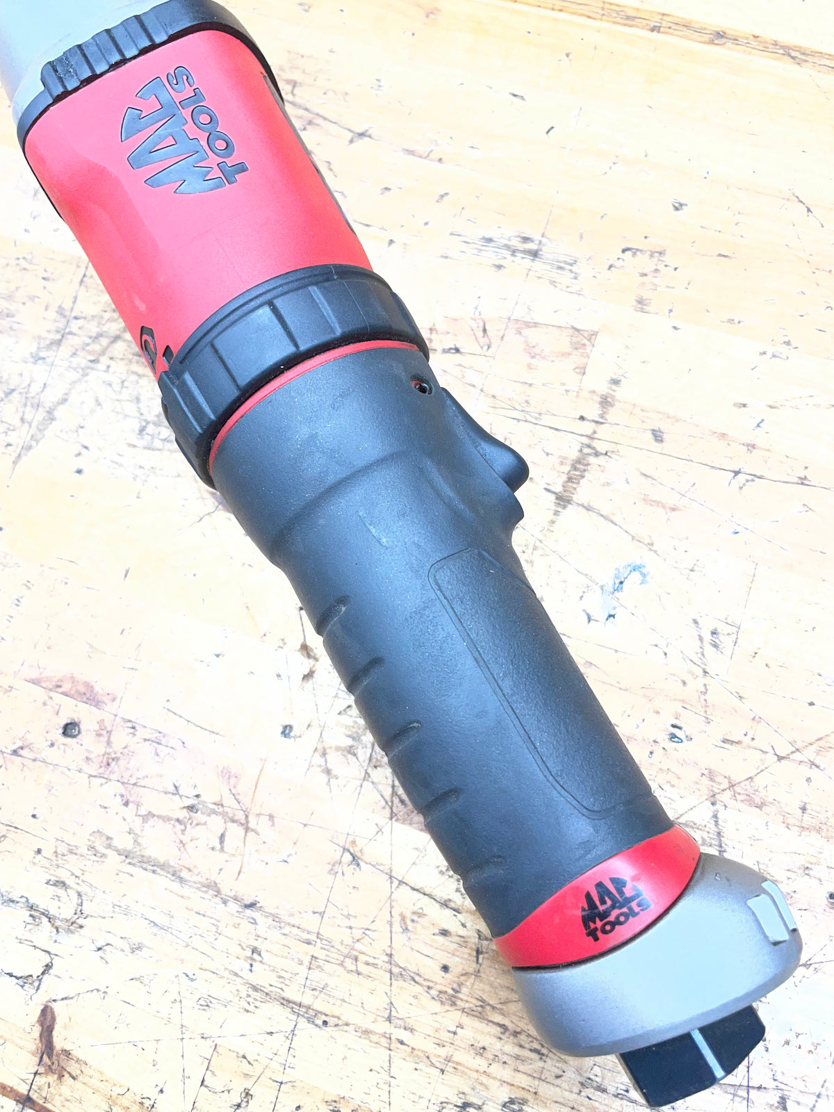 Mac Tools 1/2" Air Impact Wrench 90 Degree Obstruction AWA050B