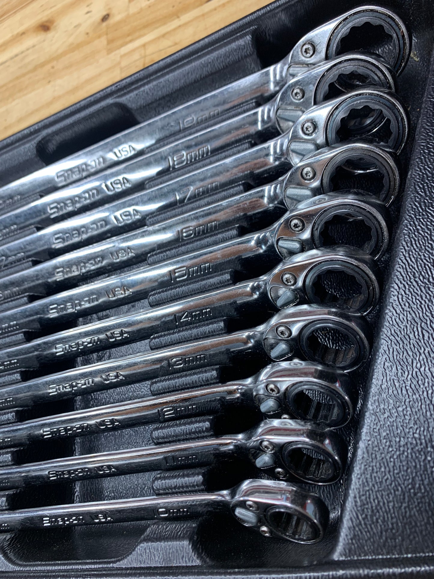 Snap On Metric Ratcheting Combo Wrench 10-19mm Set USA SOXRRM710A