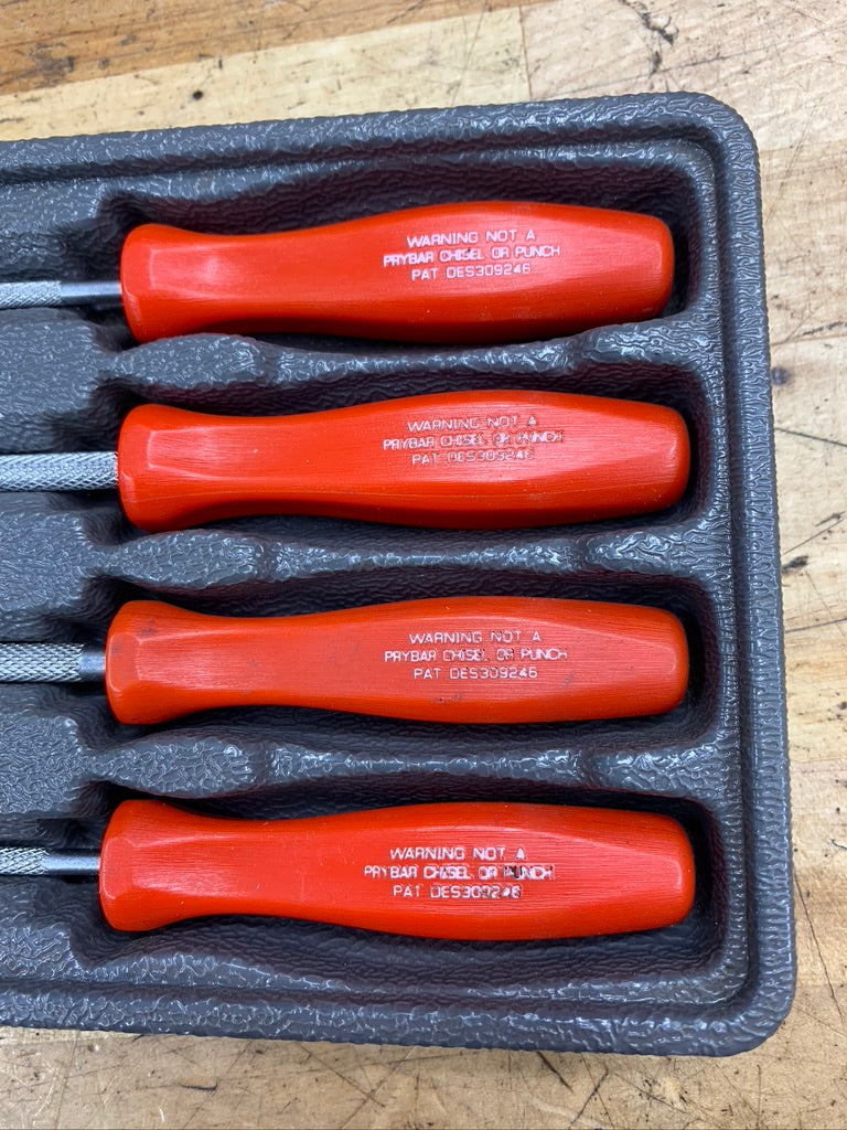 Snap On Mini Screwdriver Tray Set 4pc Hard Handle SDDX40AR