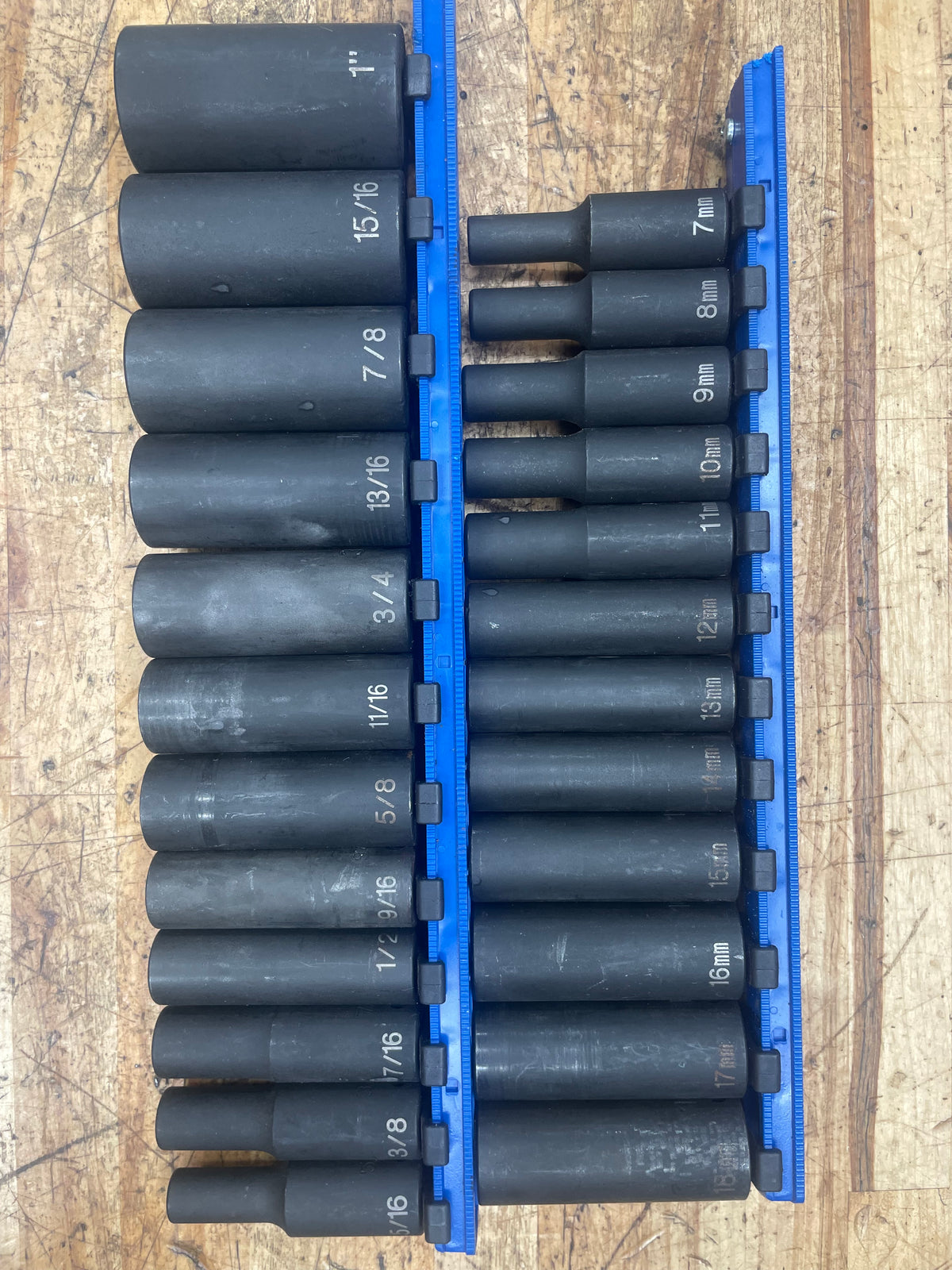 GP Grey Pneumatic 3/8” SAE & Metric Deep Impact Sockets 24pc 7-18mm & 5/16”-1”