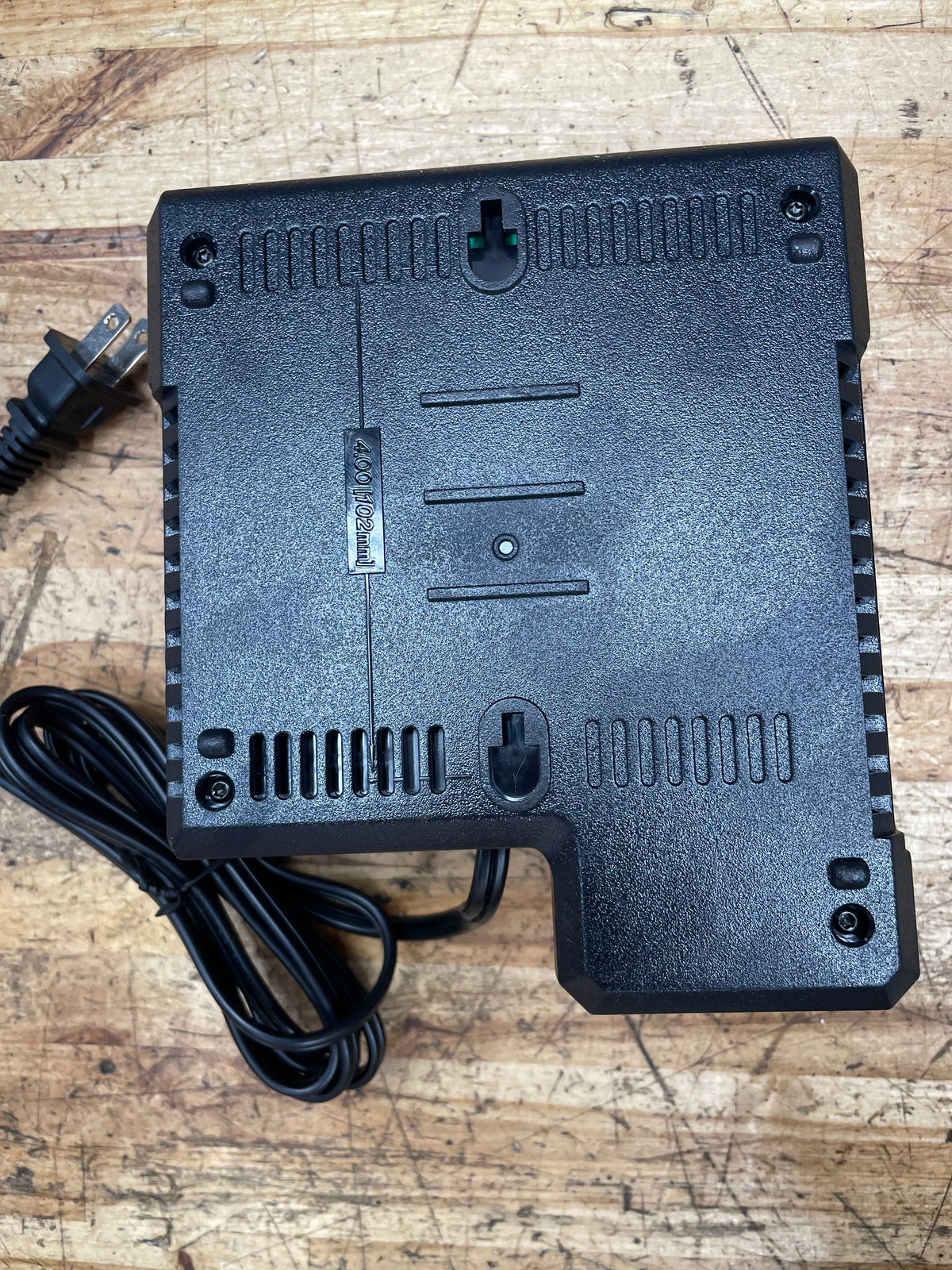 Milwaukee M18/M12 Dual Voltage Battery Charger 48-59-1812