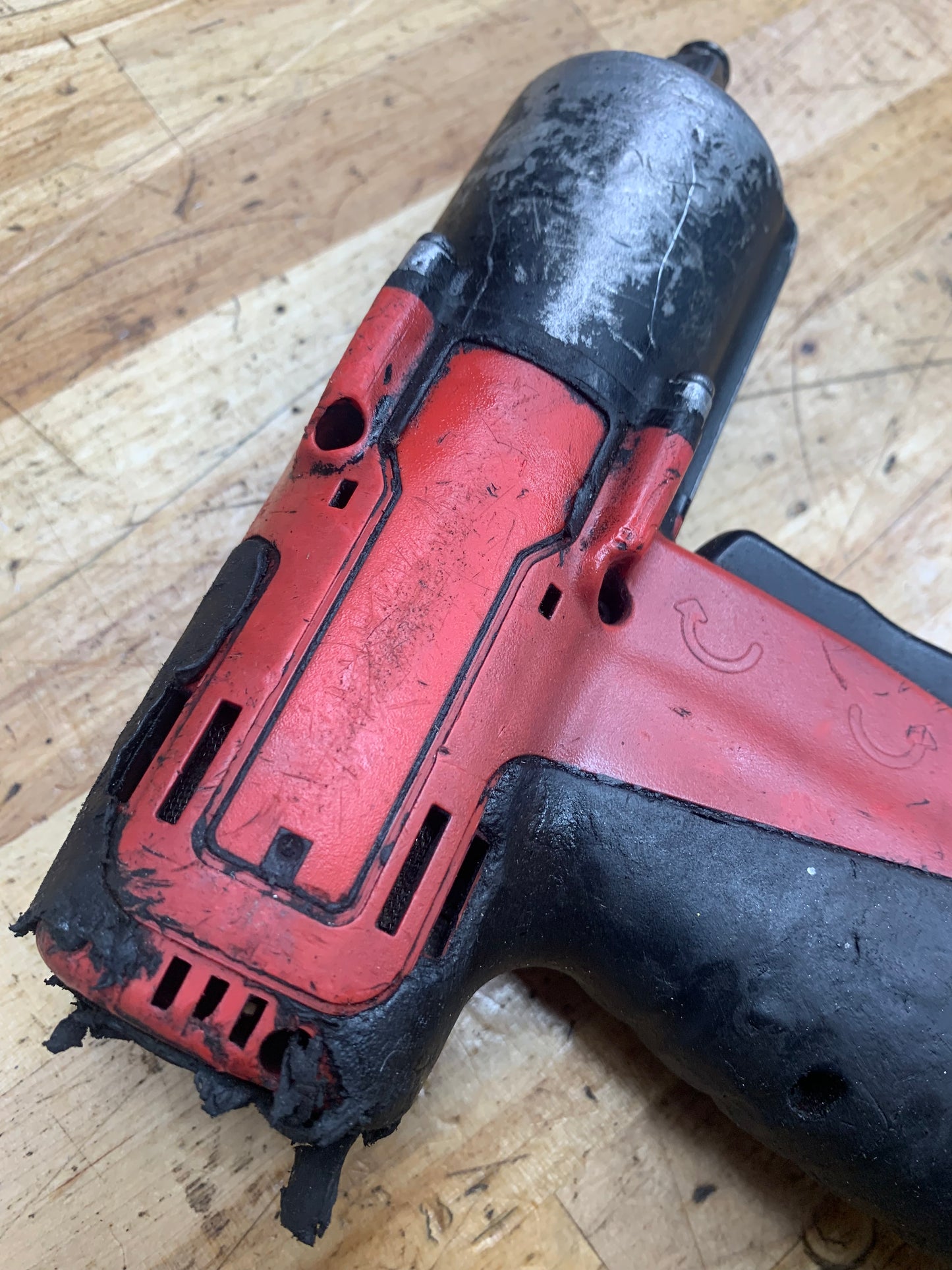 Snap On 3/8" 14.4V Impact WITH BATTERY CT761A