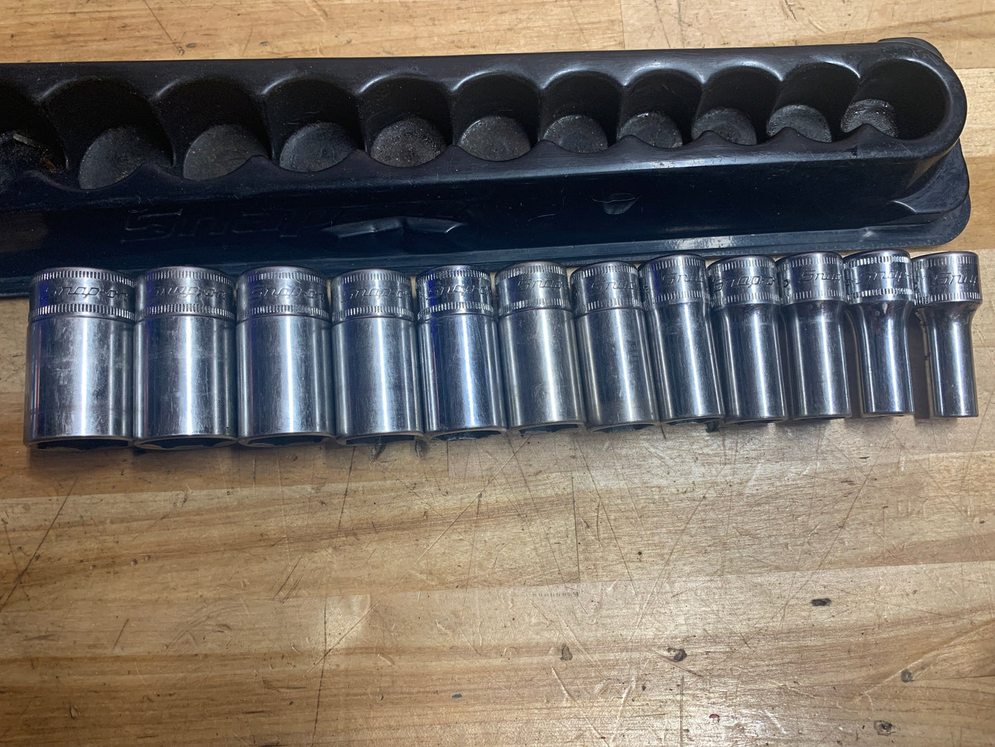 Snap On 3/8" Semi Deep Metric Socket Set  212YFSMSY