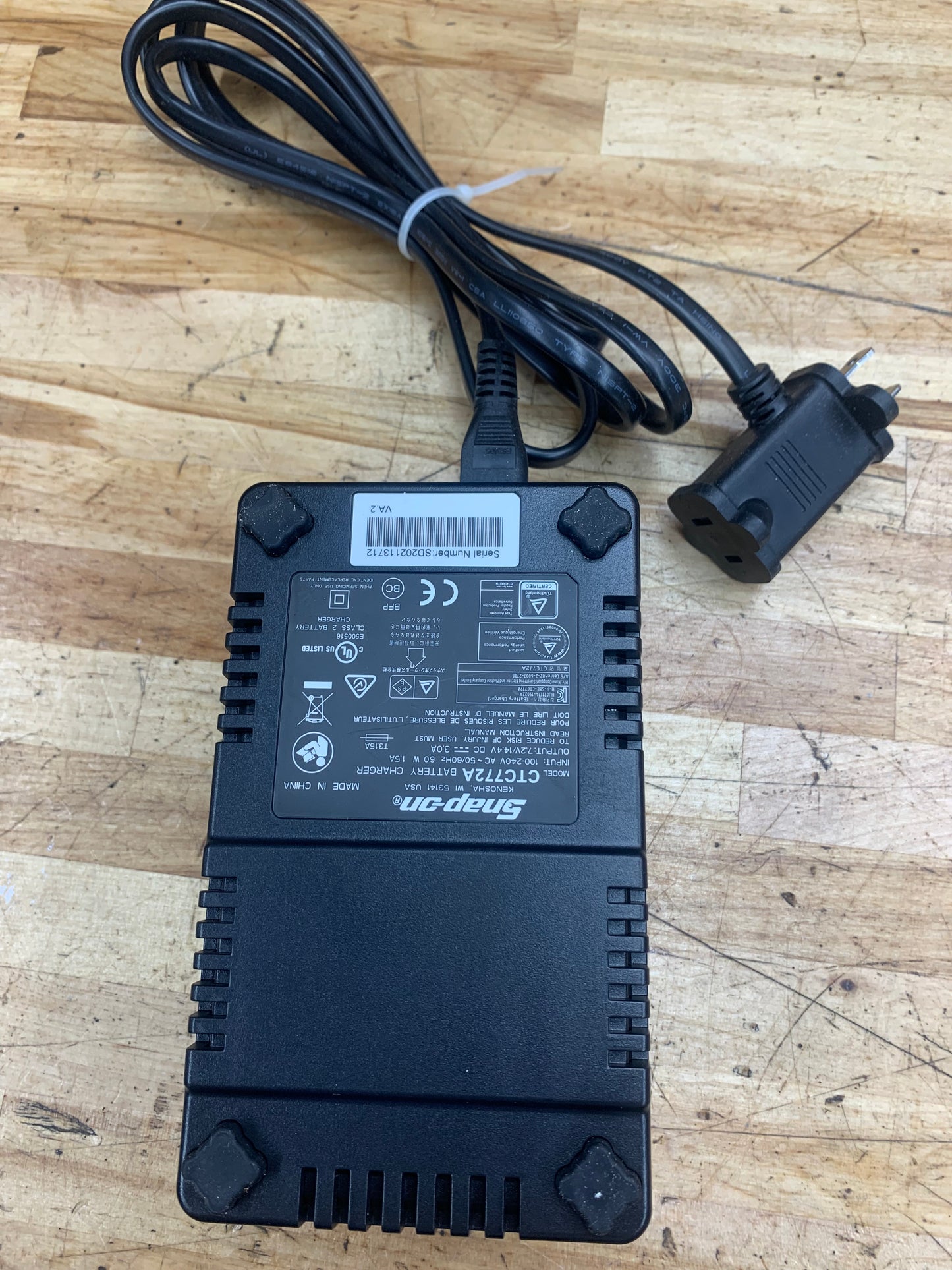 Snap On 14.4v Battery Charger CTC772A