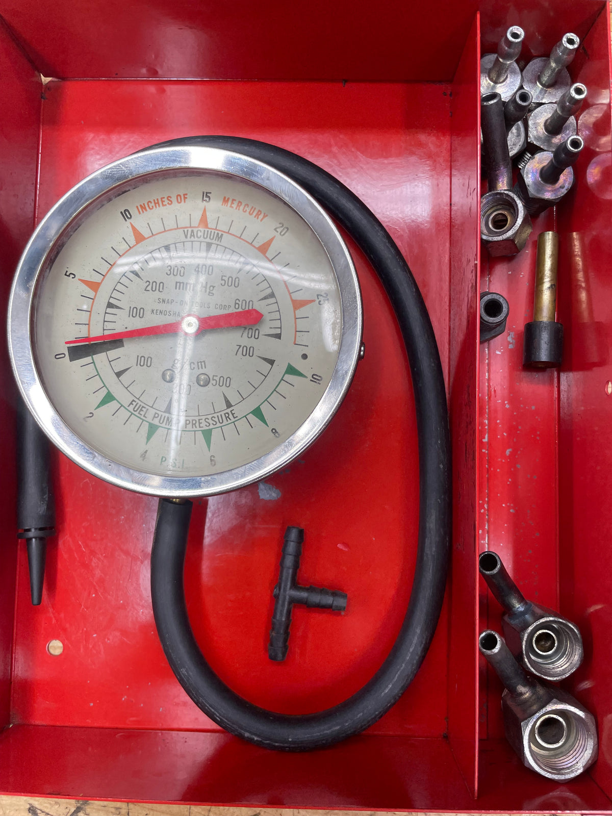 Snap On Vacuum Gauge/Fuel Pressure Gauge USA KRA128