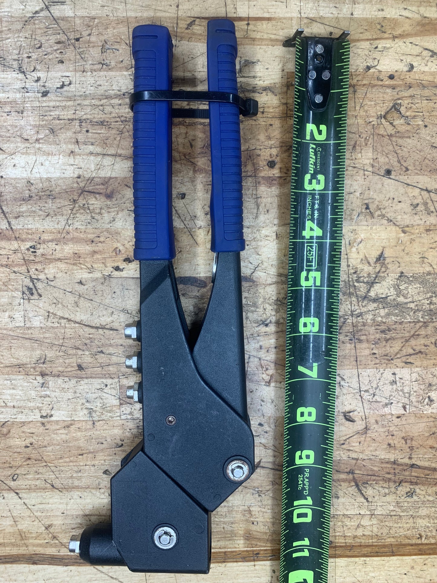 Blue Point Swivel Head Rivet Gun HPS202
