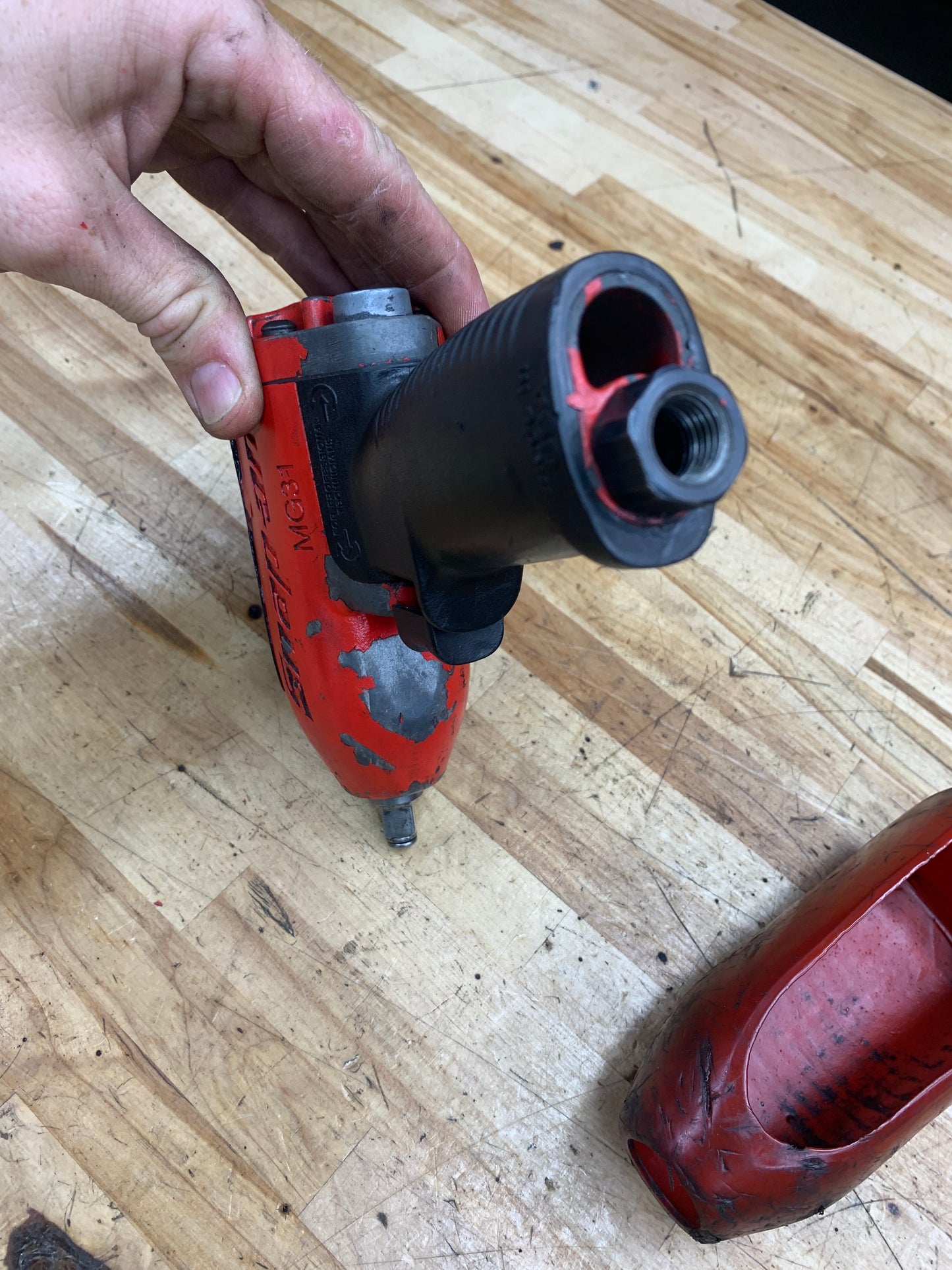 Snap On 3/8” Air Impact Wrench MG31