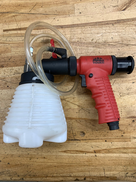 Mac Tools Pneumatic Vacuum Brake Bleeder PBT70852