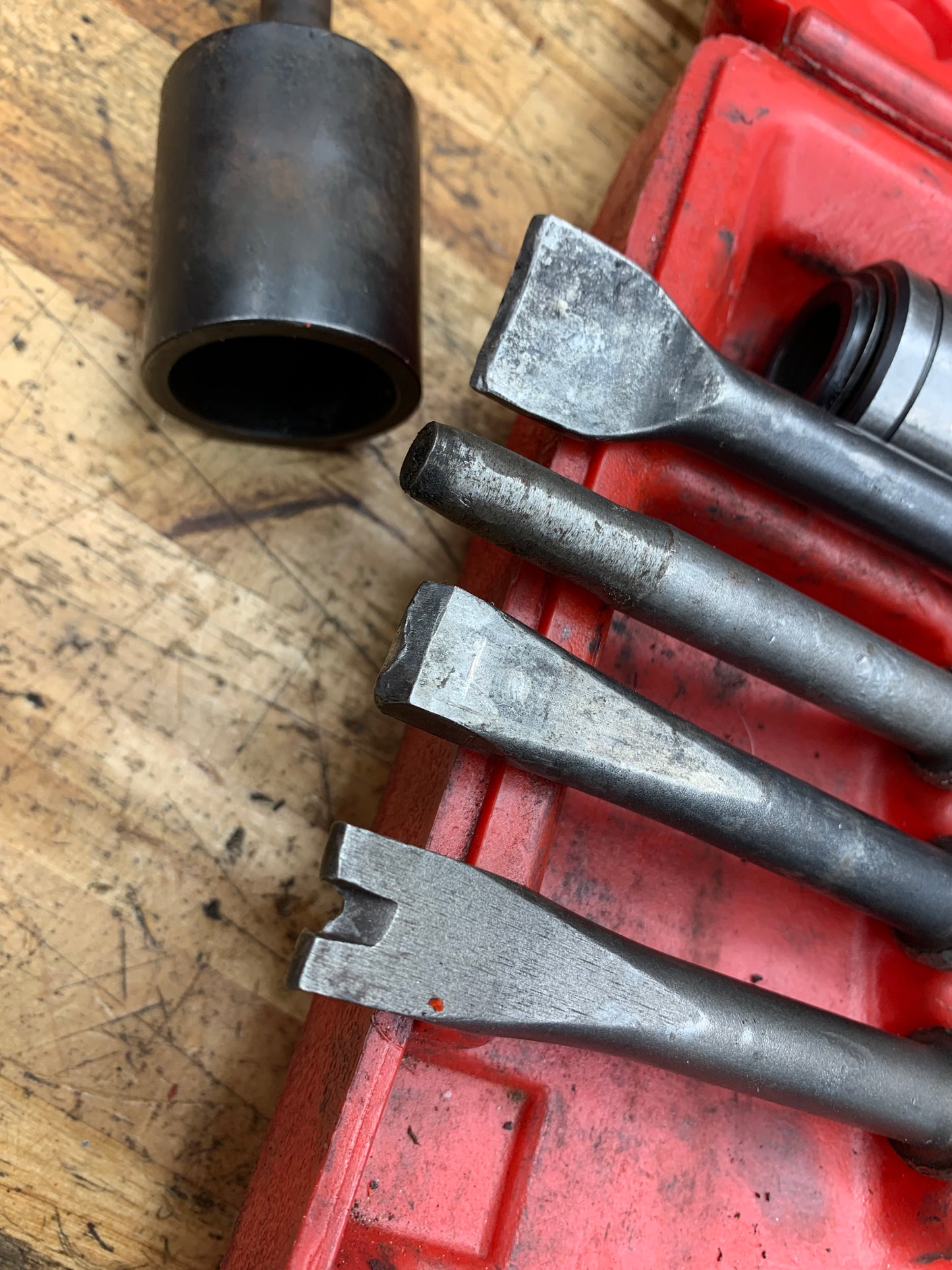 Mac Tools Medium Barrel Air Hammer Kit AH650K