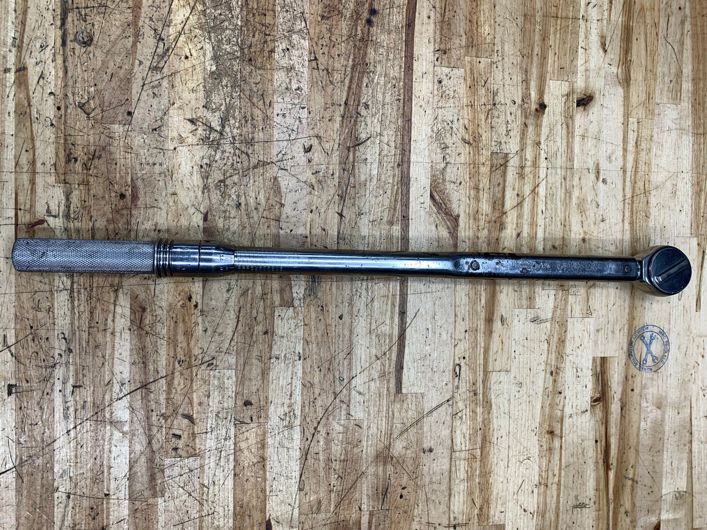Mac Tools 1/2" Drive Click Style Torque Wrench 30-250ft lb. USA TW250FR