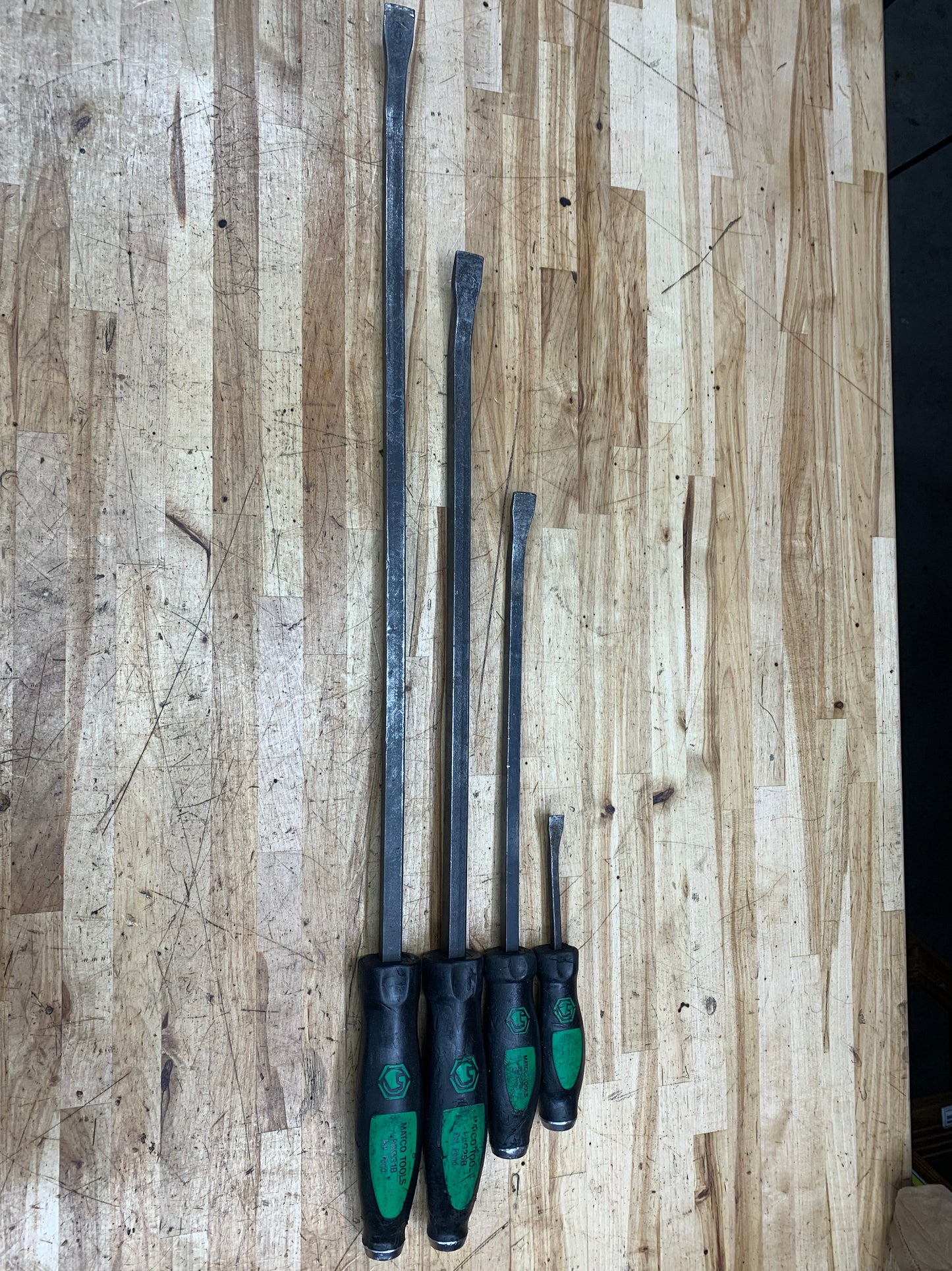 Matco 4pc Striking Prybar Set PBSG4C
