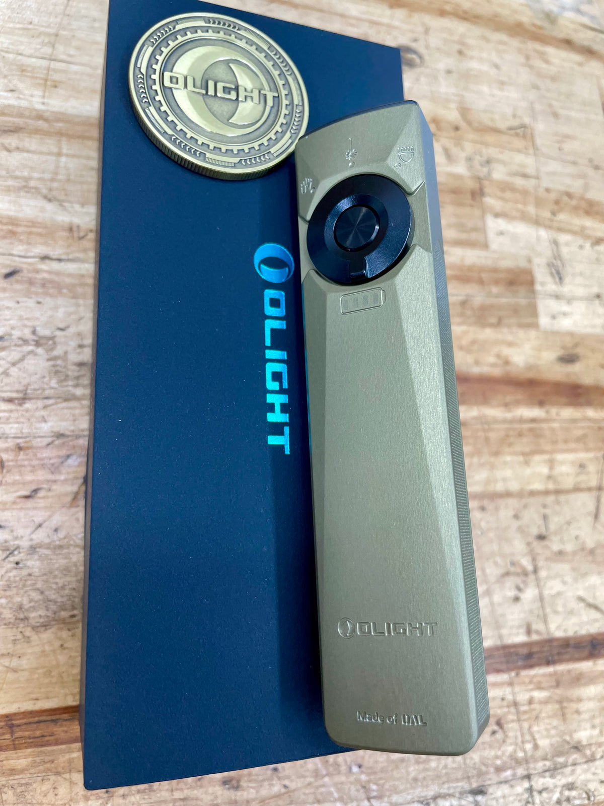 Olight Arkfeld Ultra 3-in-1 EDC Flashlight UV/Laser Olive Green BRAND NEW