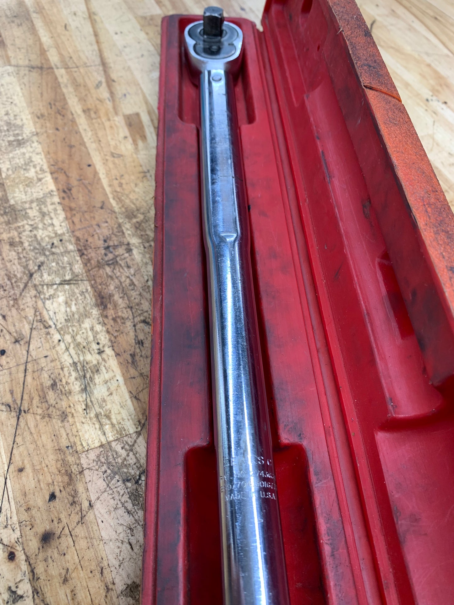 Snap On 1/2” Click Style Torque Wrench 30-200ft. Lb. USA QJR3200A