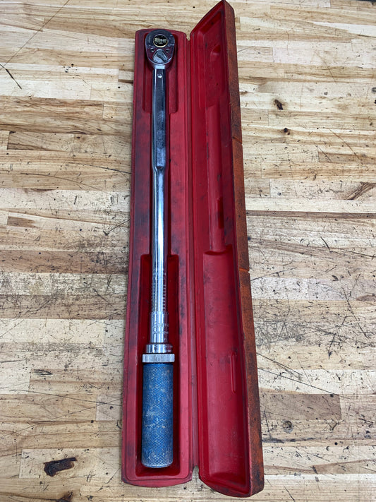 Snap On 1/2” Click Style Torque Wrench 30-200ft. Lb. USA QJR3200A