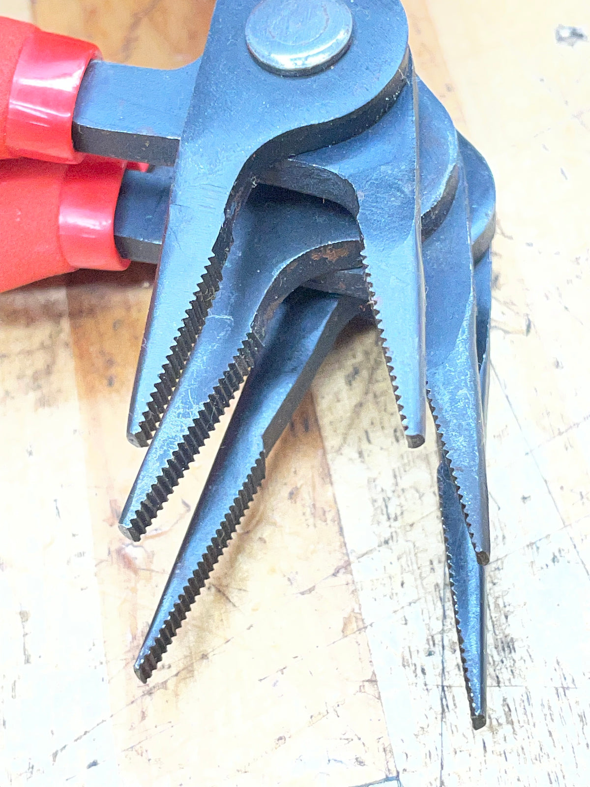 EZ Red 3pc Right Angle Pistol Grip Kiwi Pliers