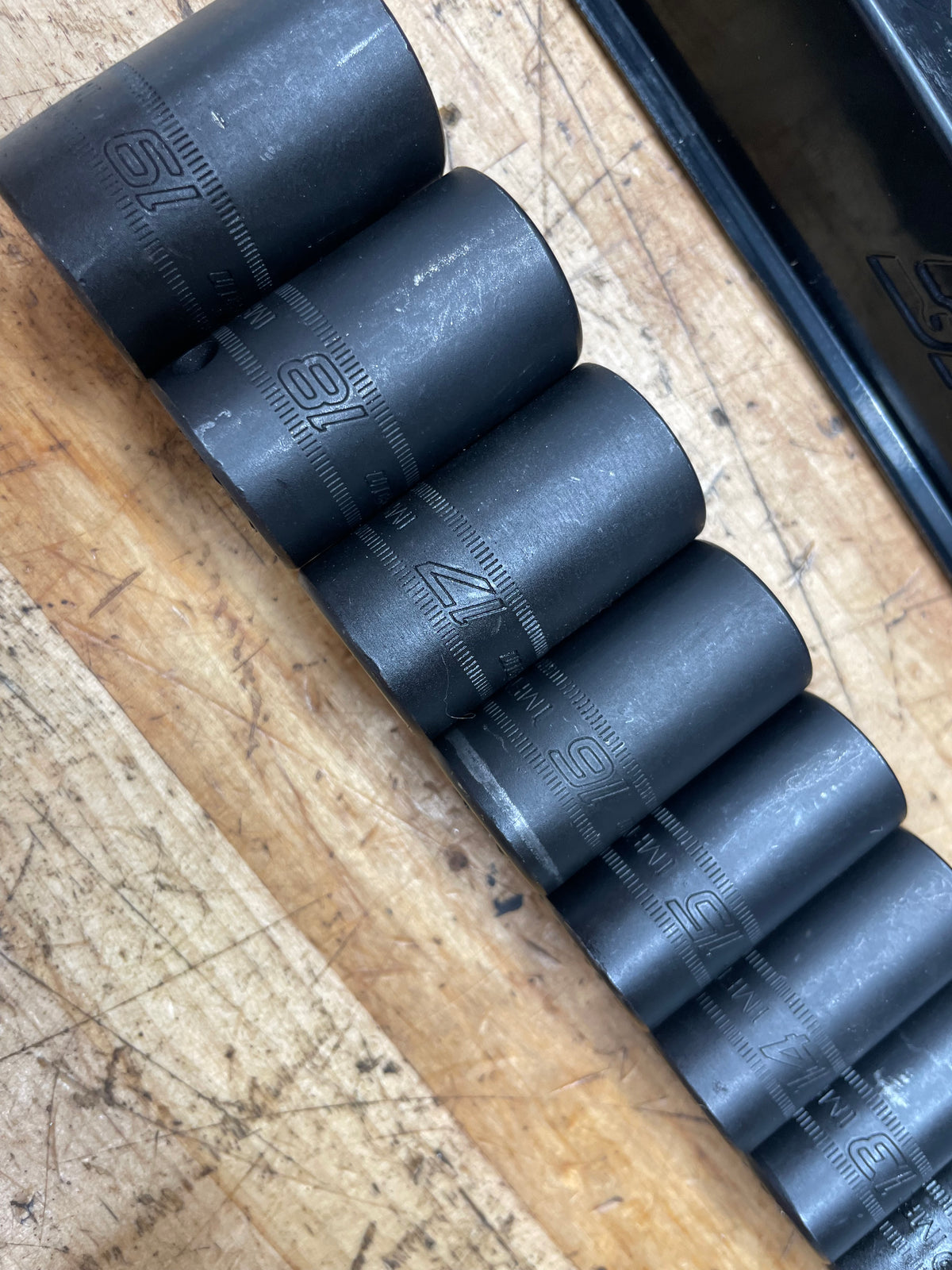 Snap On 3/8” Metric Semi Deep Impact Socket Set 12pc 8-19mm USA 212IMFMSYA