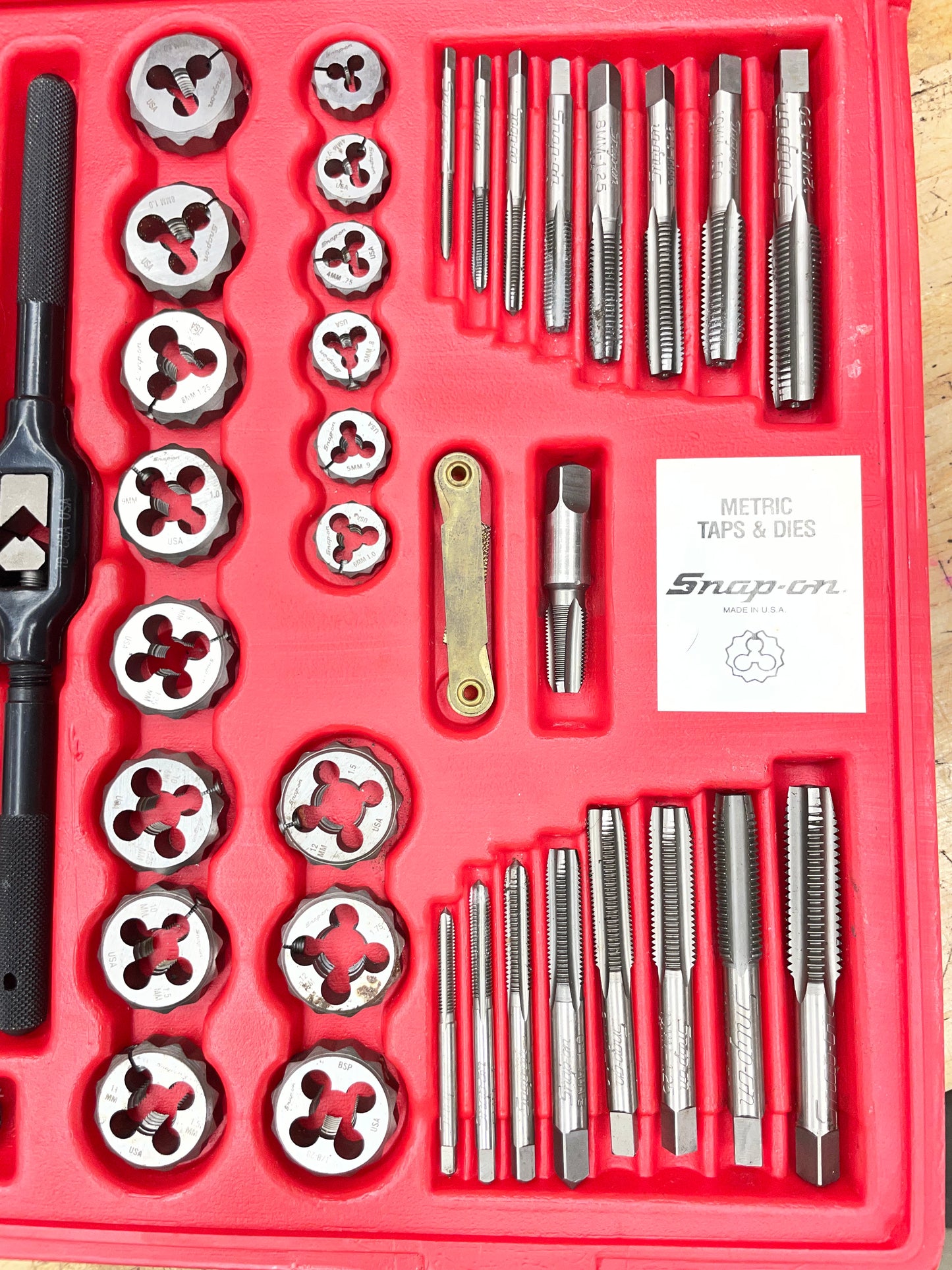 Snap On Metric & SAE Tap & Die Set 76pc LIKE NEW USA TDTDM500