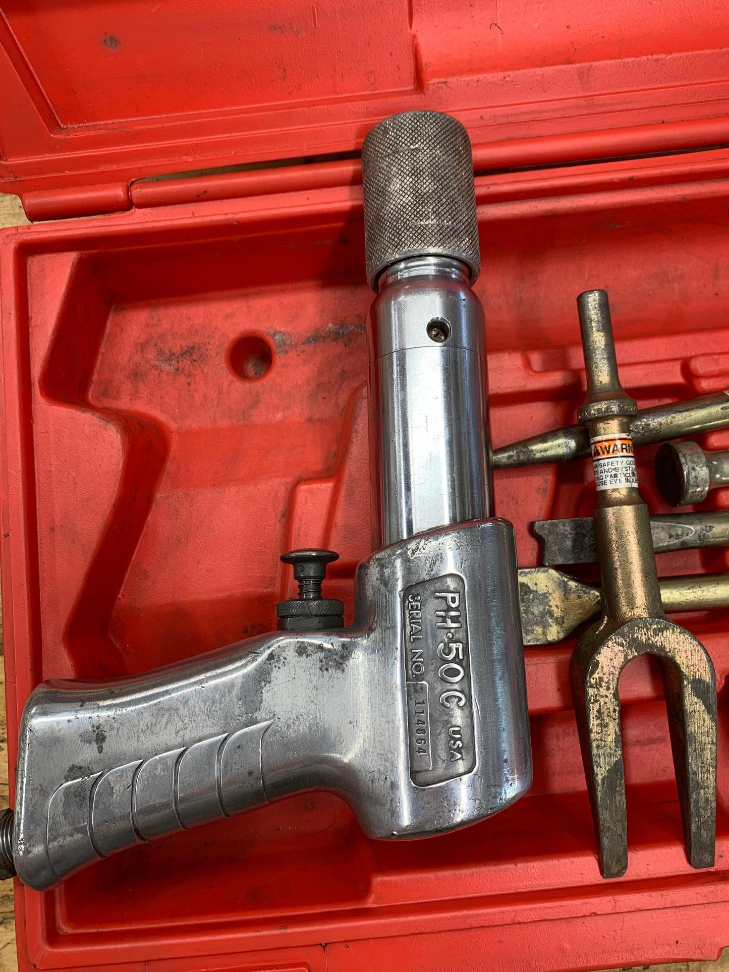 Snap On Air Hammer Kit w/ Attachments USA  PH50C