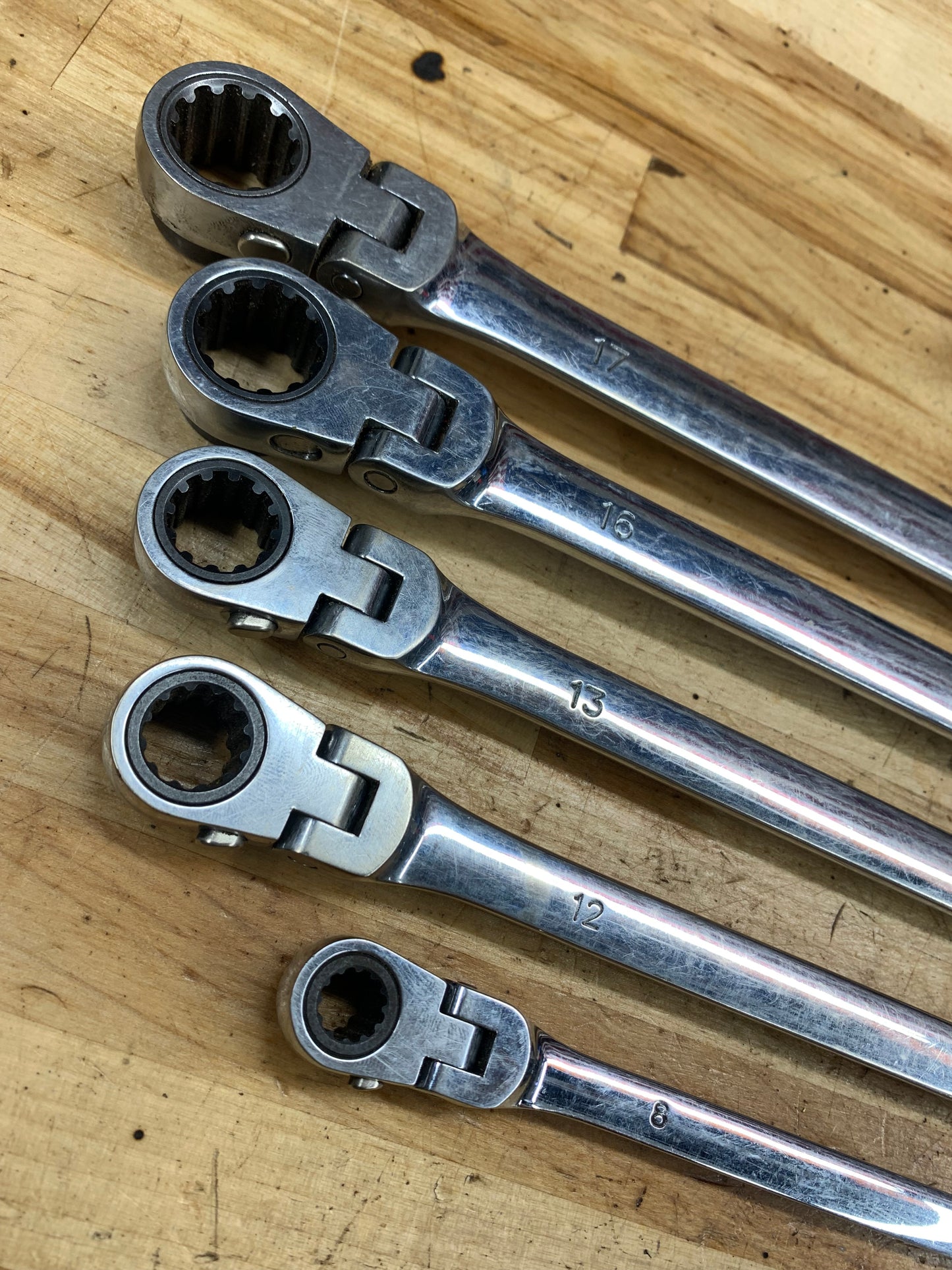 Monster XL Metric Flex Head Ratcheting Wrench Set 5pc 8-19mm