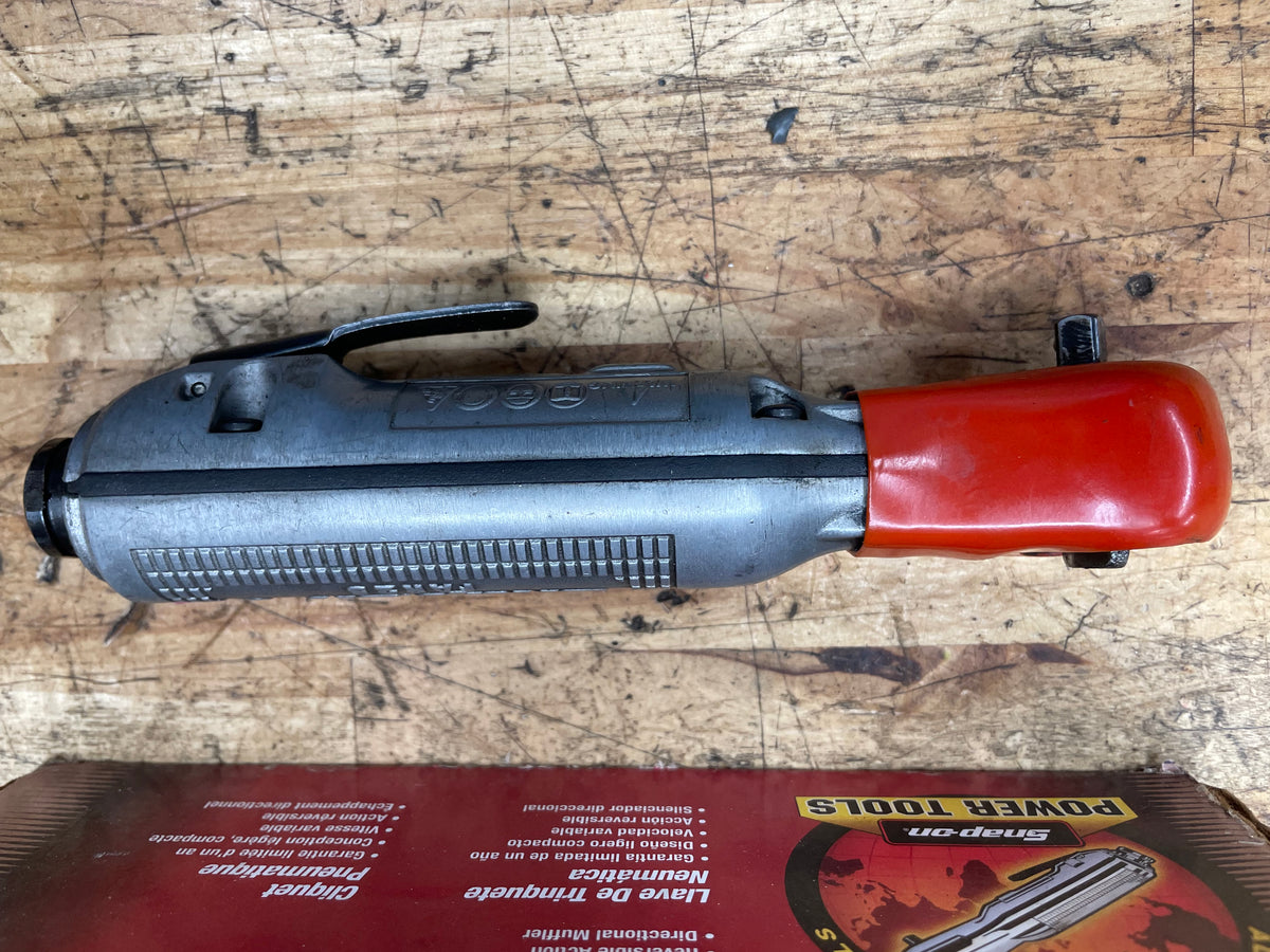 Snap On 1/4” Air Ratchet Pneumatic USA FAR25