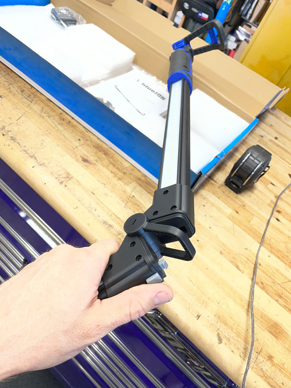 Cornwell Blue Ion Foldable Underhood Rechargeable Work Light CBI1003