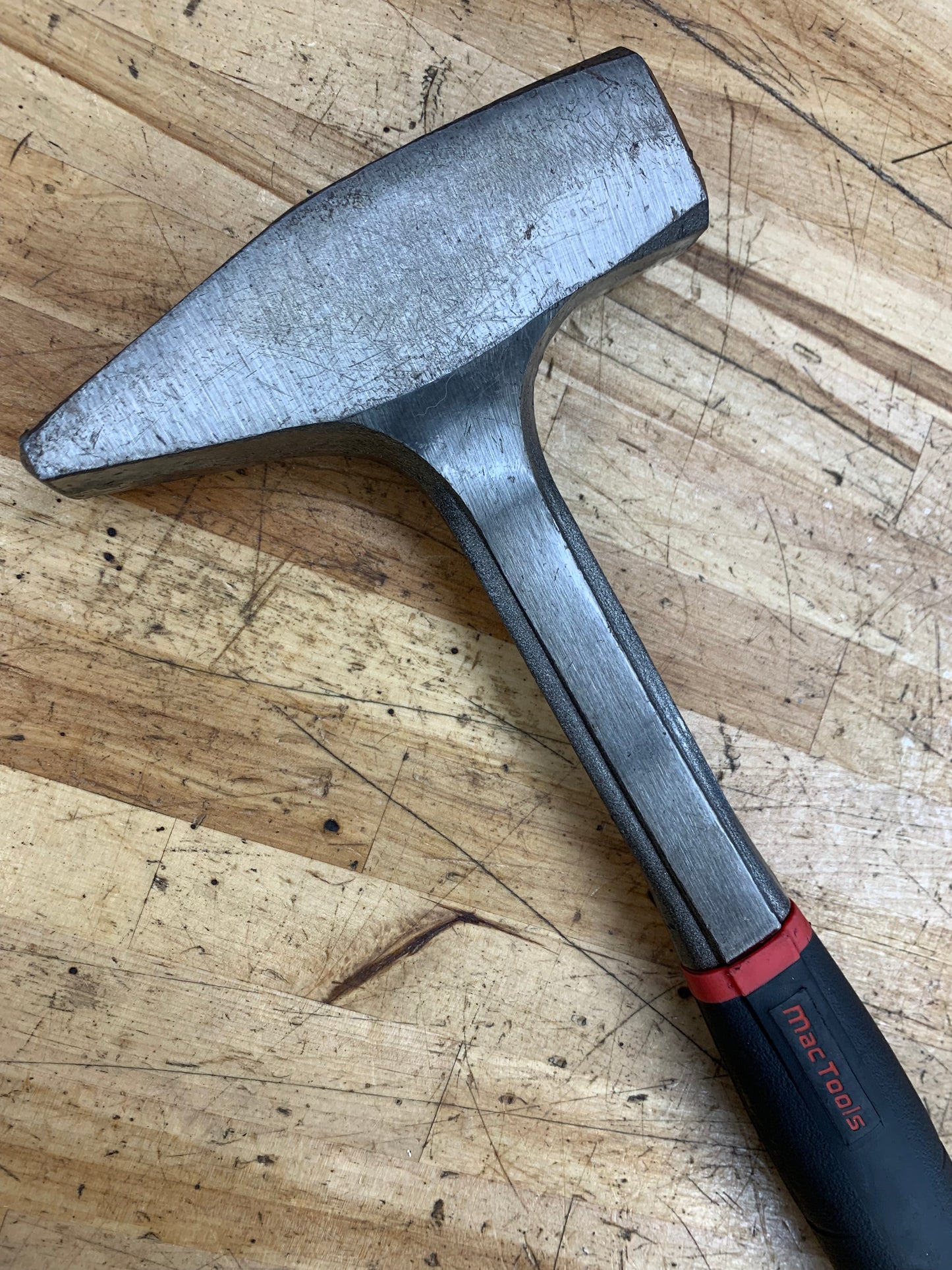 Mac Tools 2lb Cross Peen Anti-Vibe Hammer SH2AV