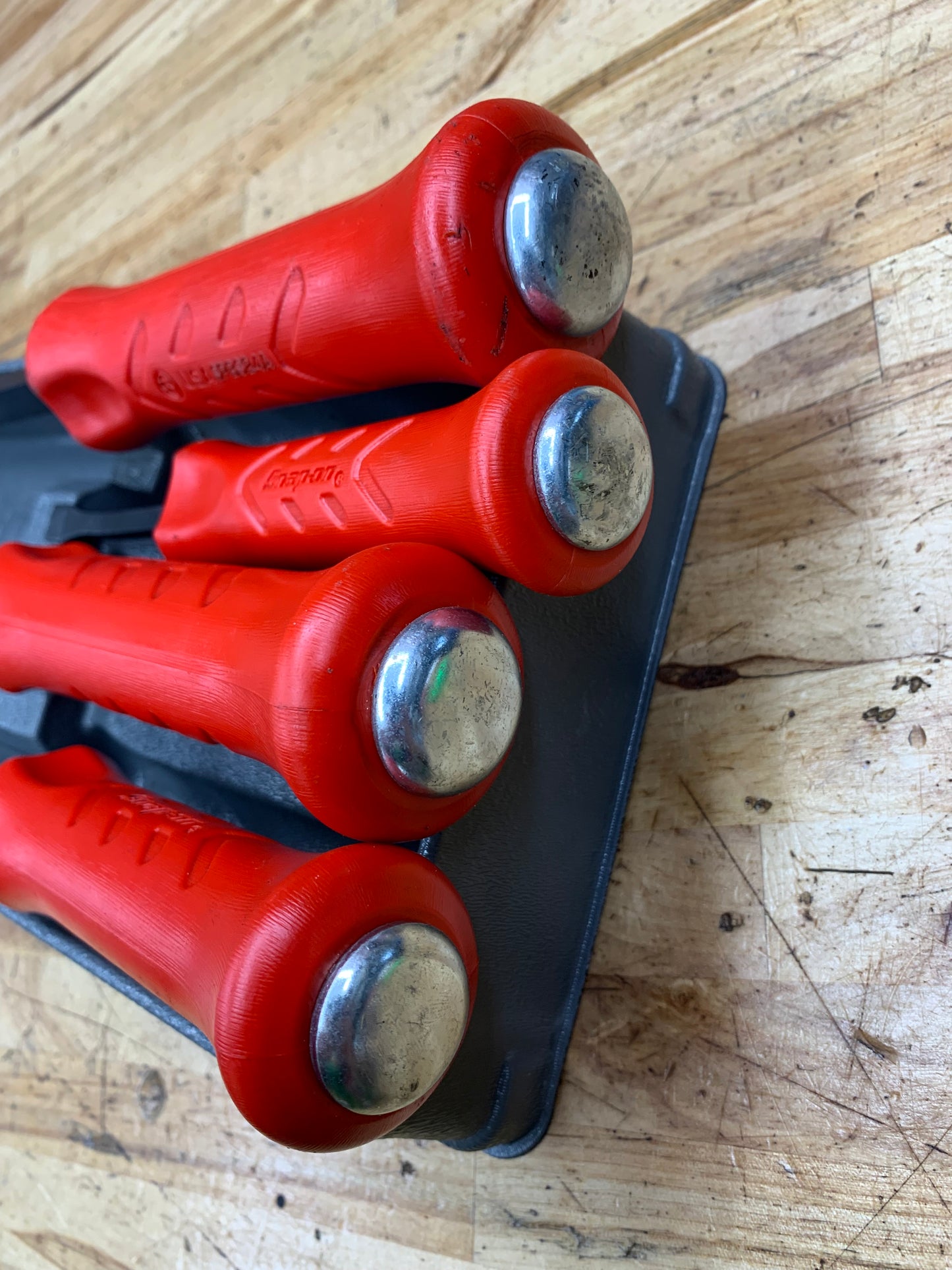 Snap On Striking Prybar Set Red LIKE NEW SPBS704AR