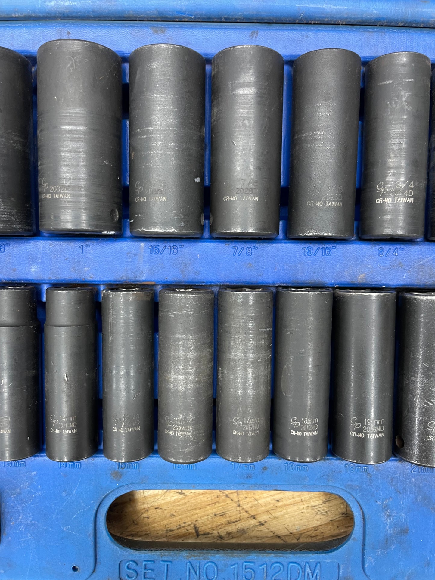 GP 1/2” Metric/SAE Deep Impact Socket Sets Grey Pneumatic 1512DM