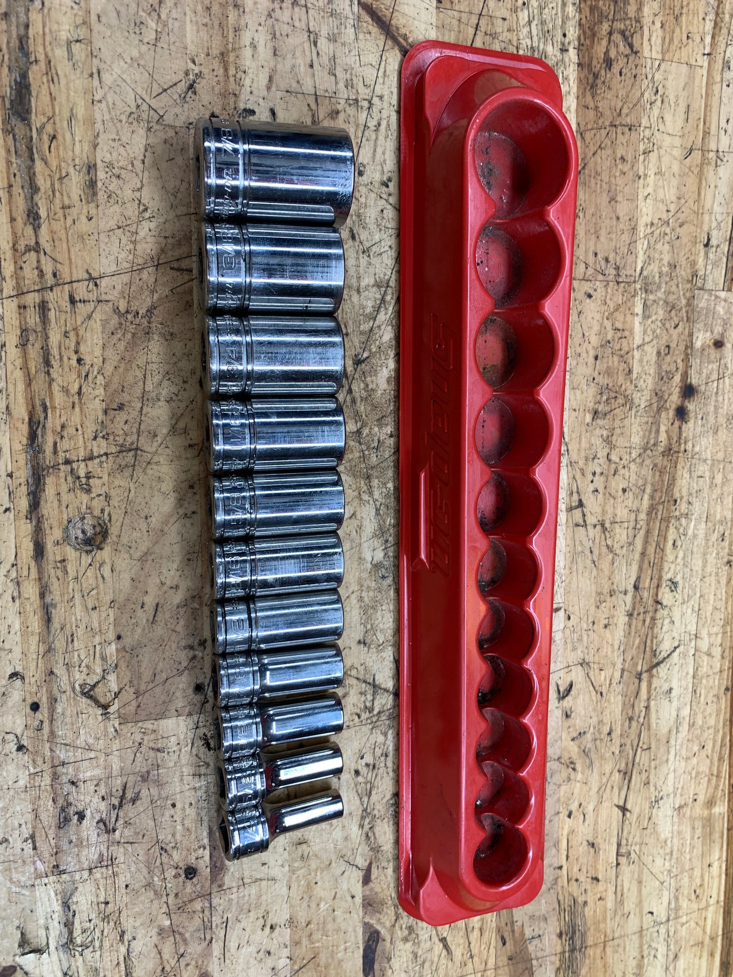 Snap On 3/8" SAE Semi Deep Chrome Socket Set 211FSSY