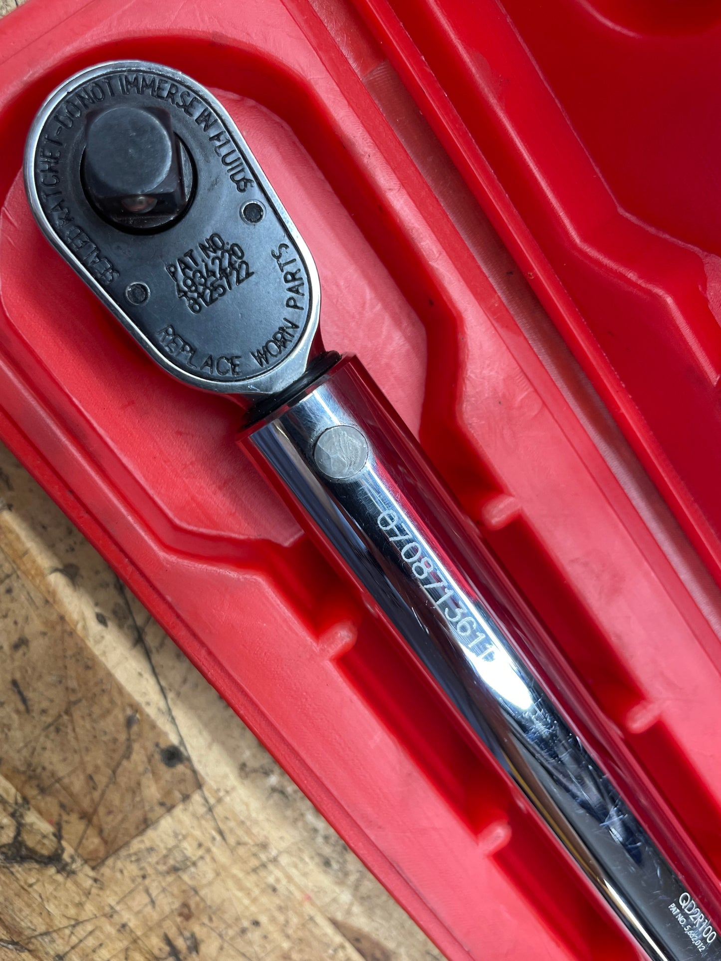 Snap On 3/8” Click Style Torque Wrench 20-100 Ft.Lb. USA QD2R100
