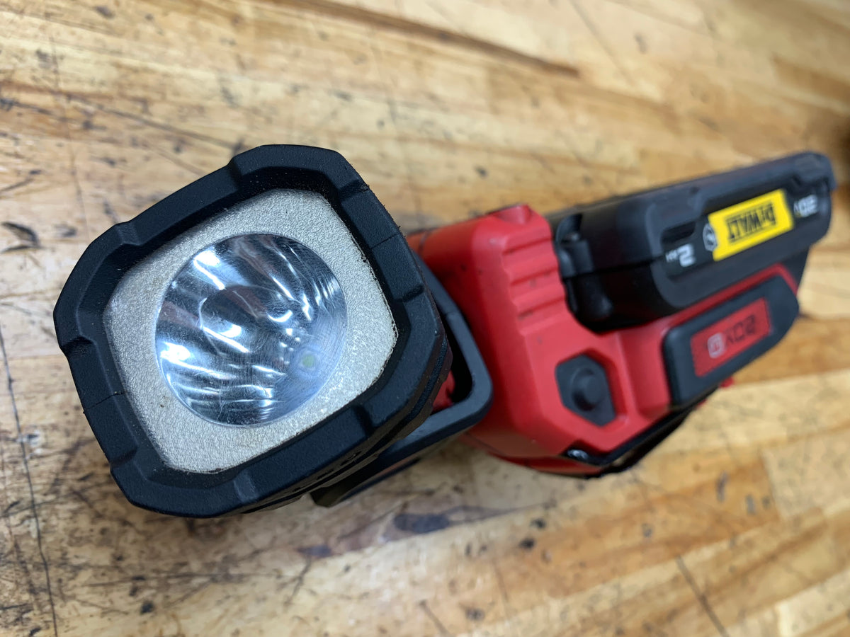 Mac Tools 20V Work Light WITH BATTERY MCL044