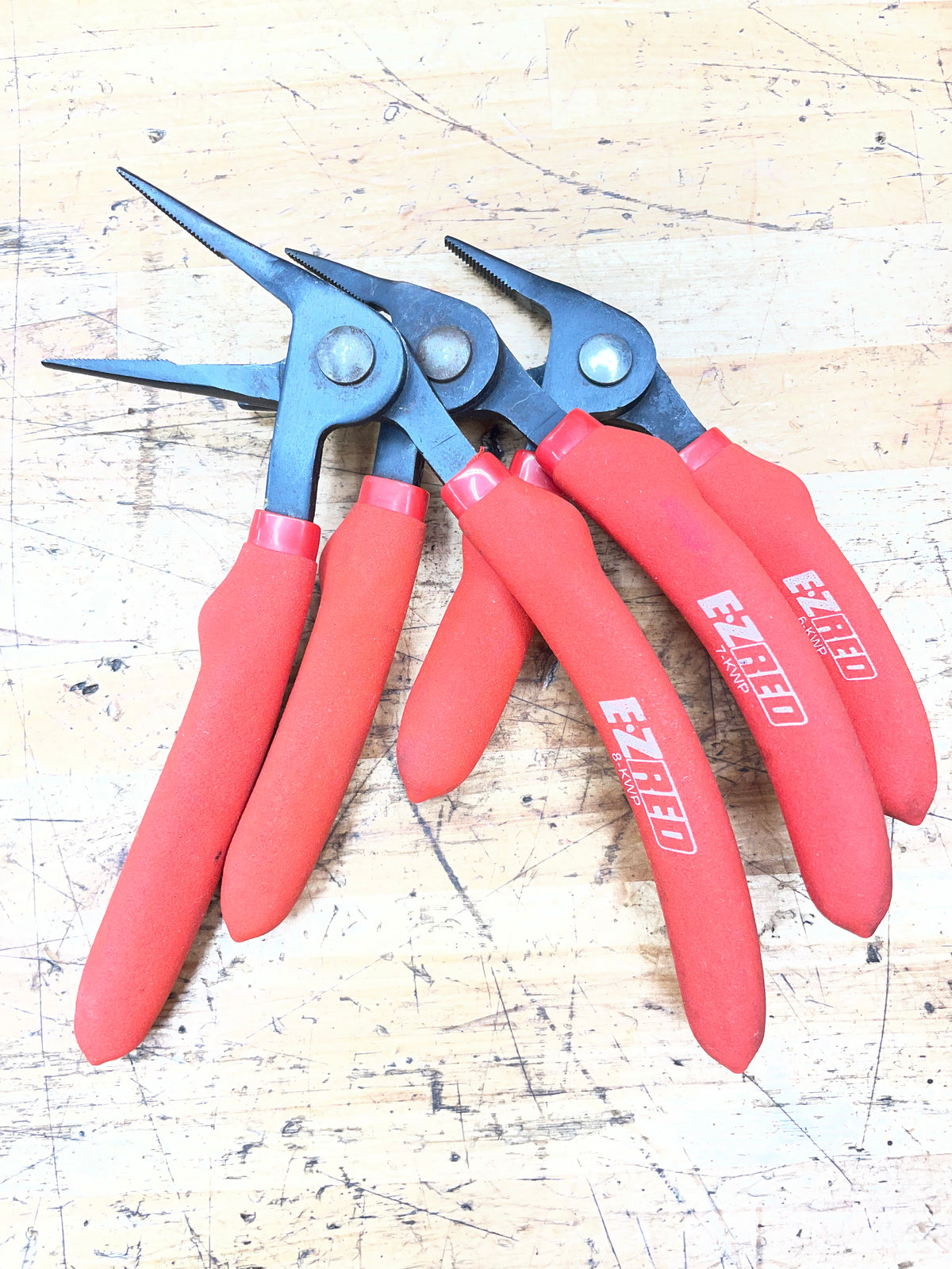 EZ Red 3pc Right Angle Pistol Grip Kiwi Pliers