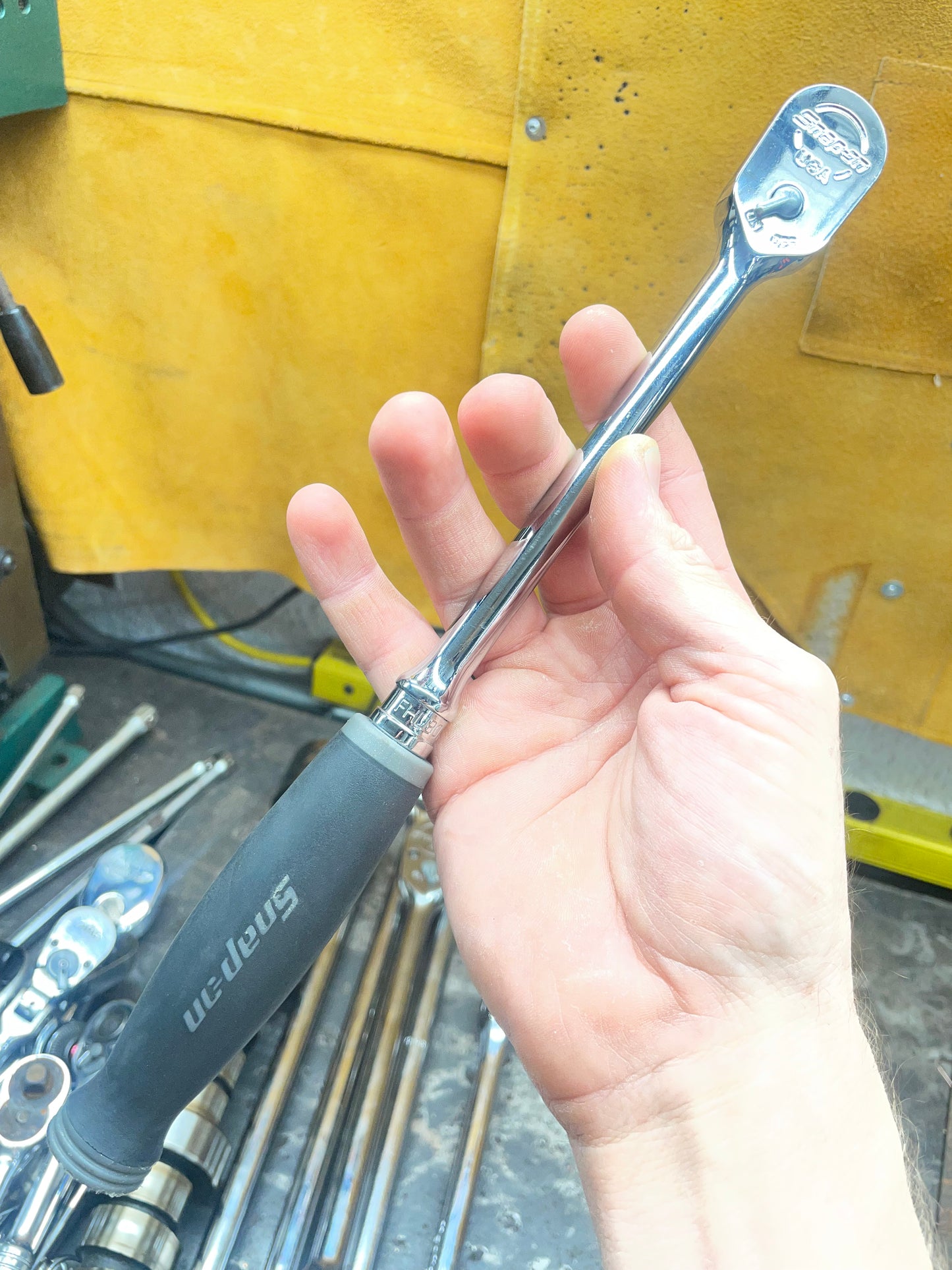 Ronnie’s Snap On 3/8” Long Soft Grip Ratchet Titanium USA FHL80
