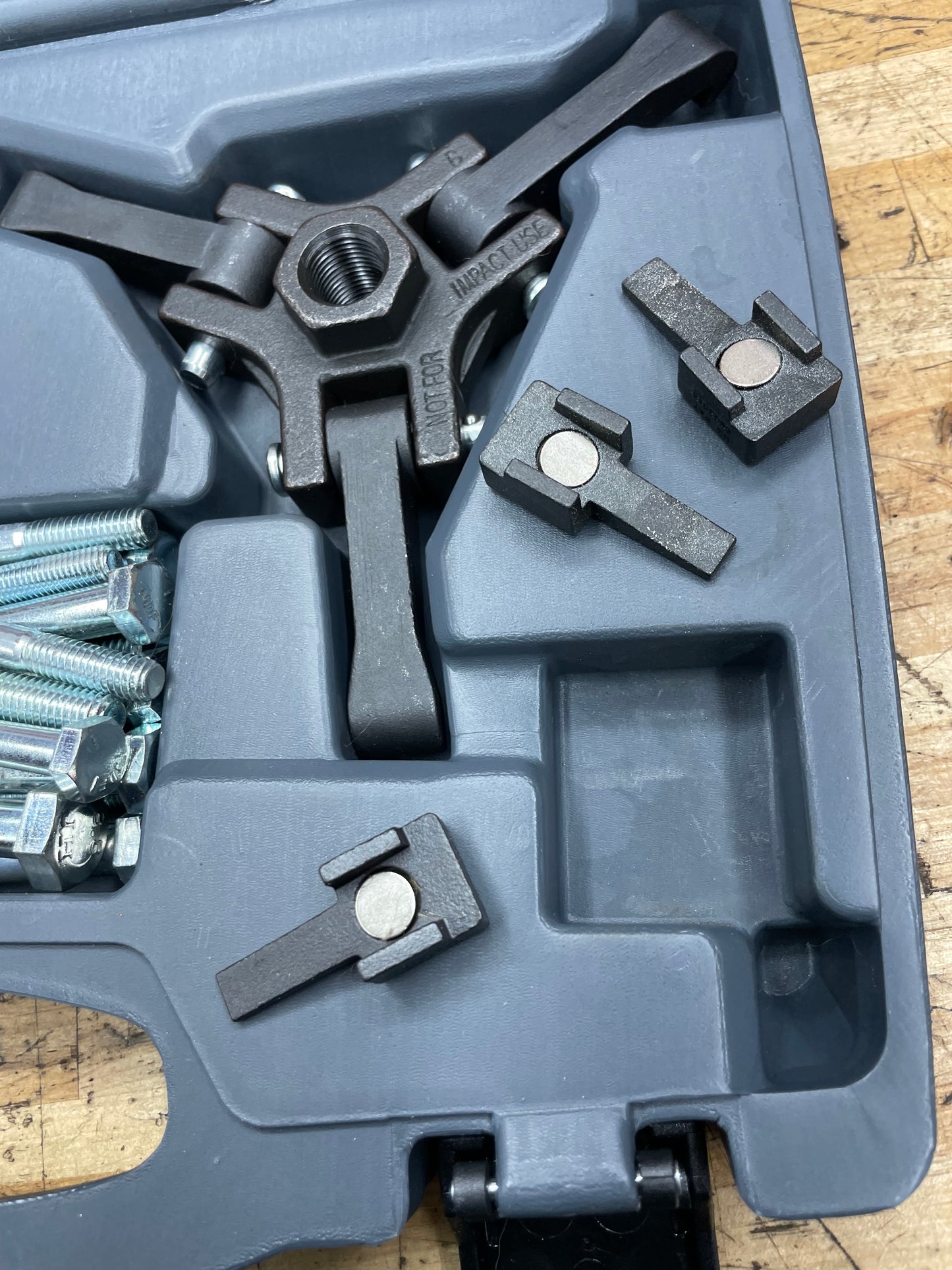 Mac Tools Harmonic Balancer Set BRAND NEW L54810