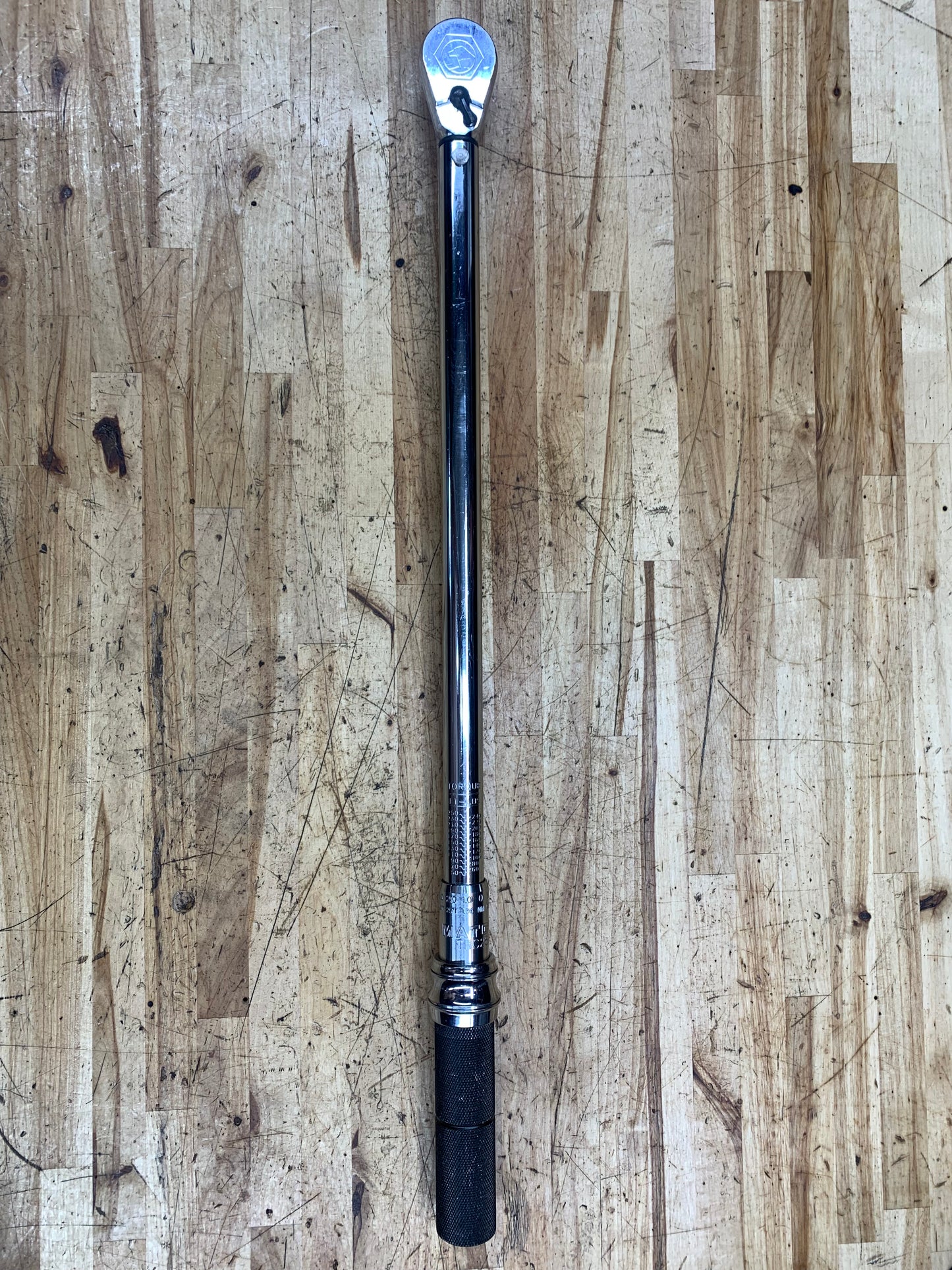 Matco Tools 1/2" Click Style Torque Wrench 50-250 Ft.Lb. TRC250K