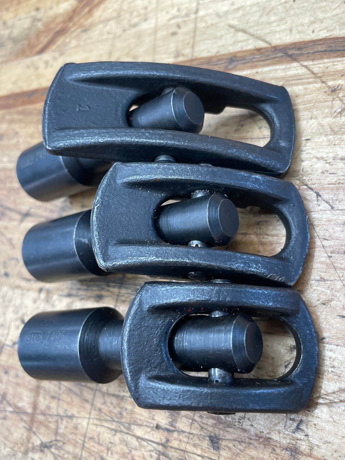 OTC Rear Axle Bearing Puller 7494A
